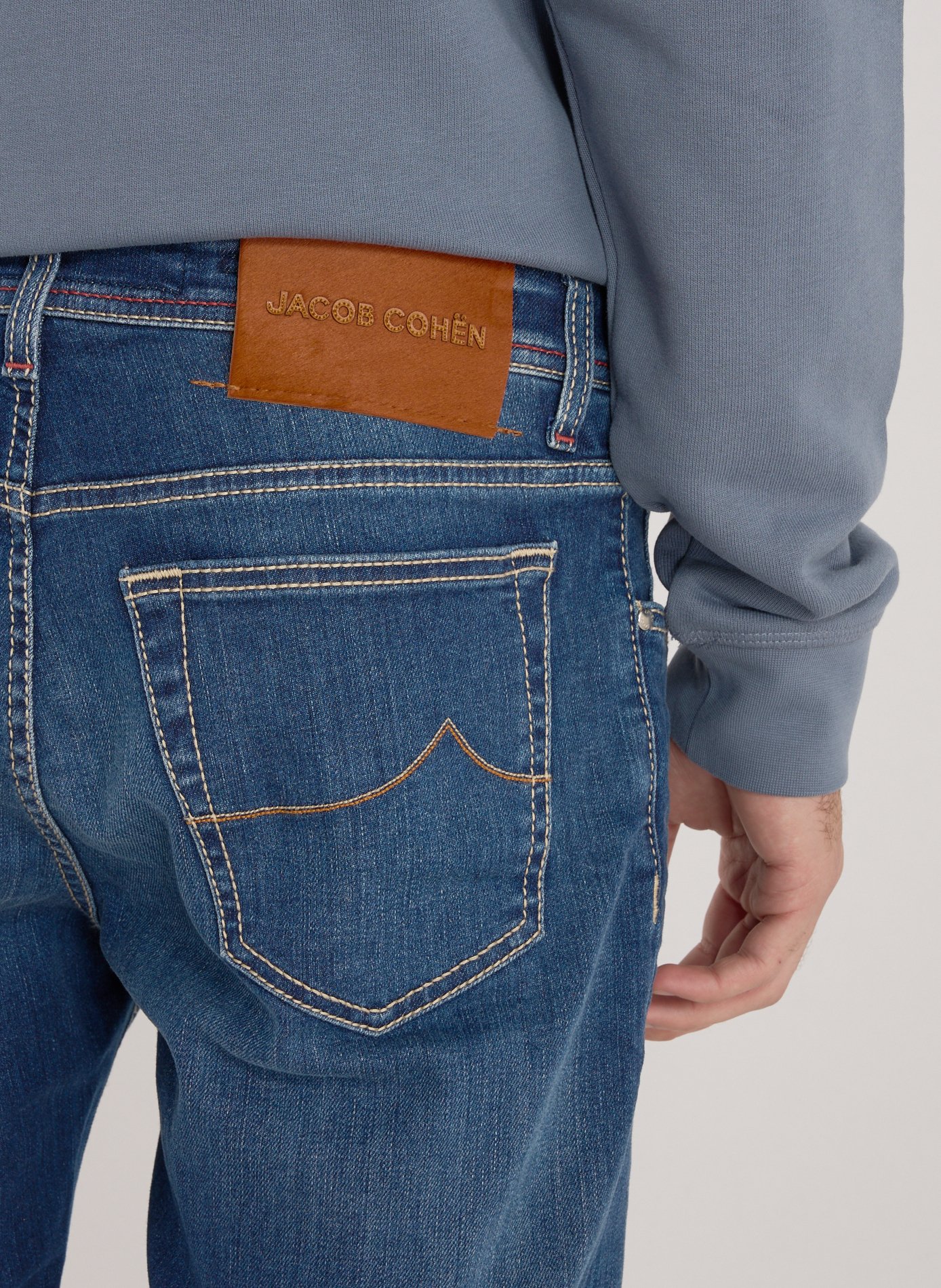 Cotton-blend slim-fit jeans JACOB COHEN Blue