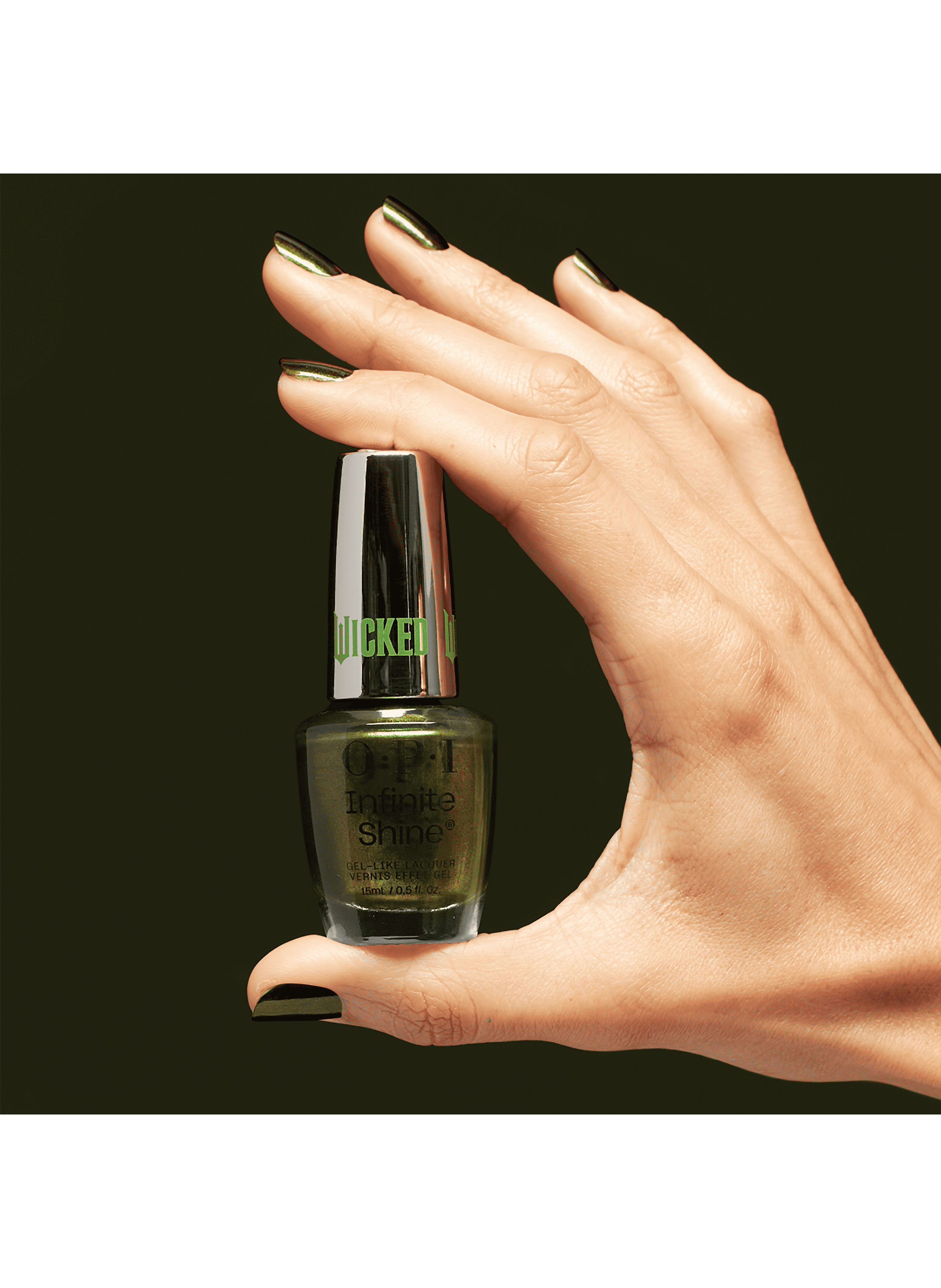 Ozmopolitan - Long-lasting gel effect nail polish OPI Hrr17