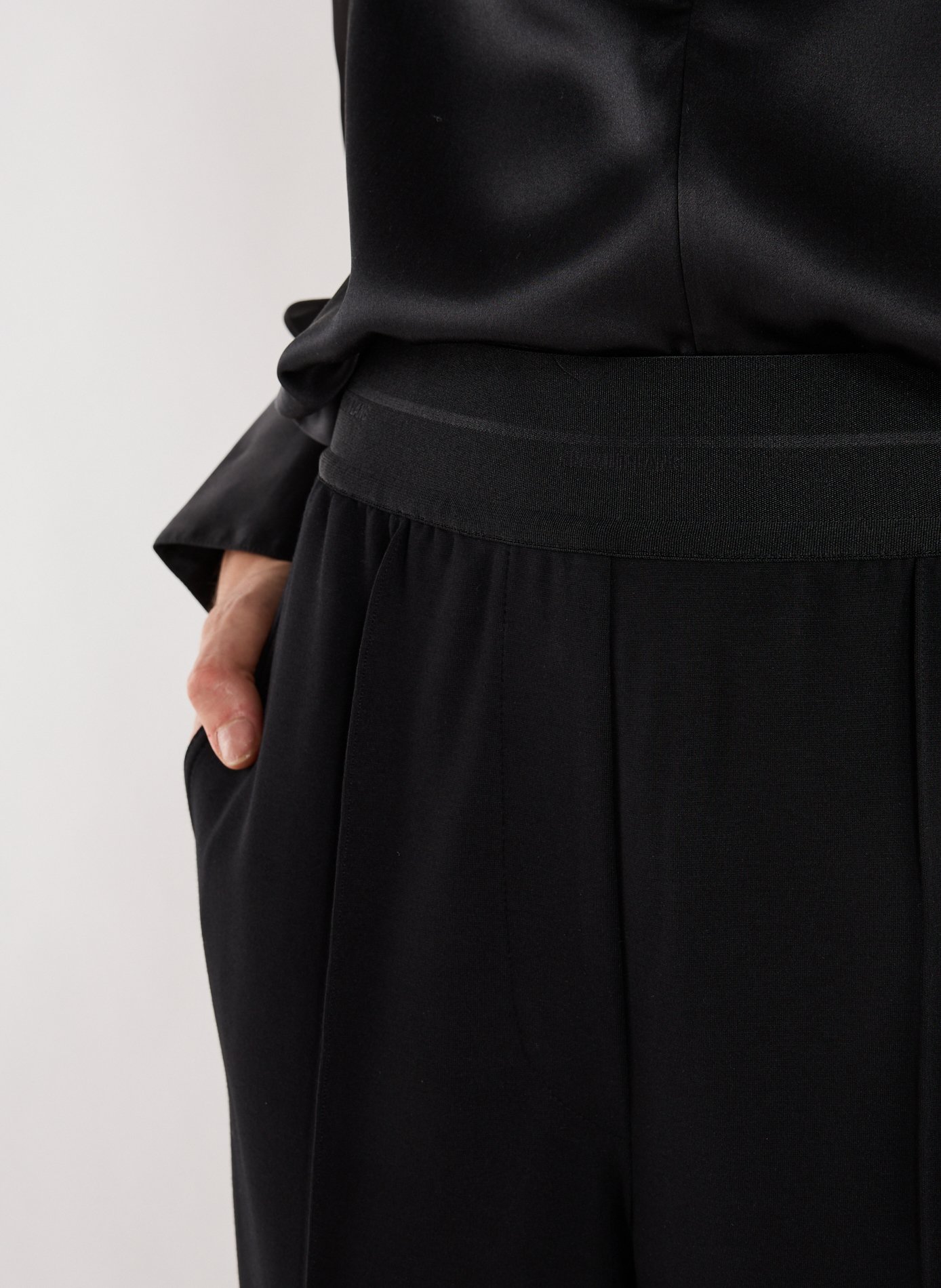 Ponte Pleated Trousers HELMUT LANG Black