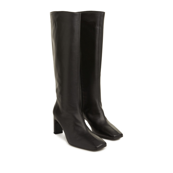 Alohas Heeled Leather Boots In Black