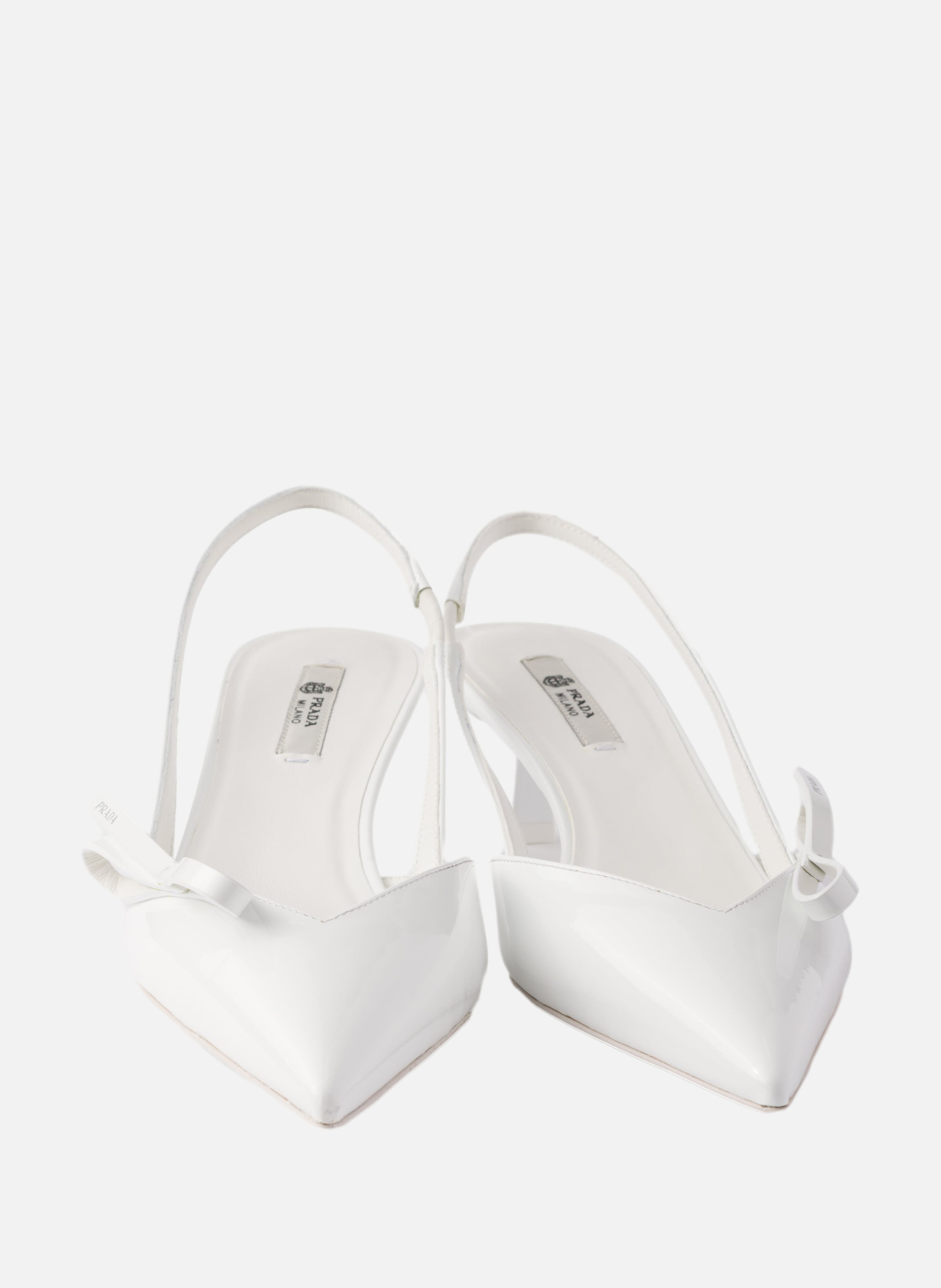 Escarpins à bride arrière en cuir verni PRADA Blanc