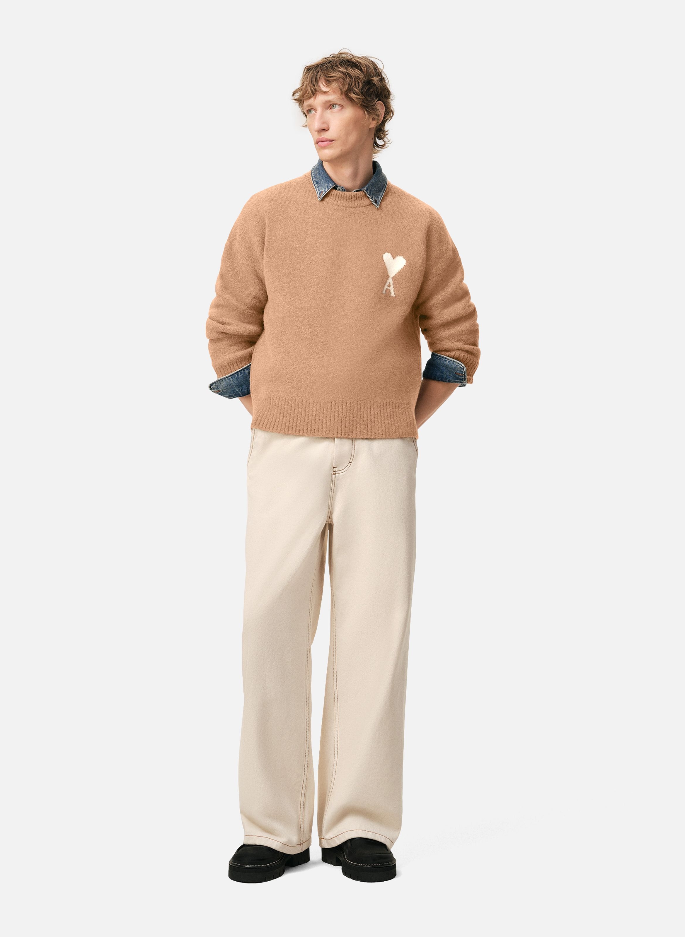 Pull col rond ami de coeur en alpaga unisexe AMI PARIS Marron