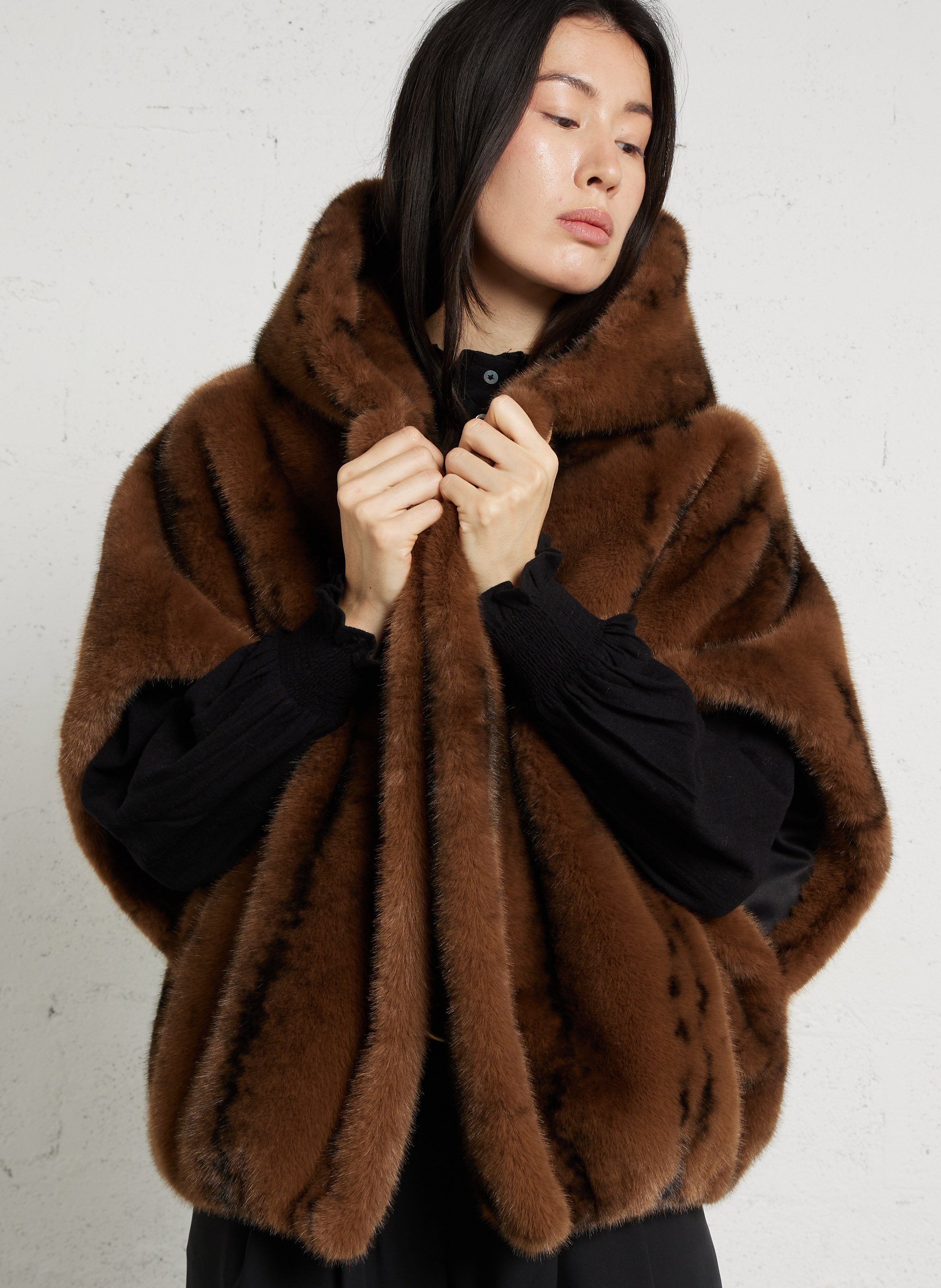 Cape oversize en fourrure synthétique dayana MAISON 123 Marron