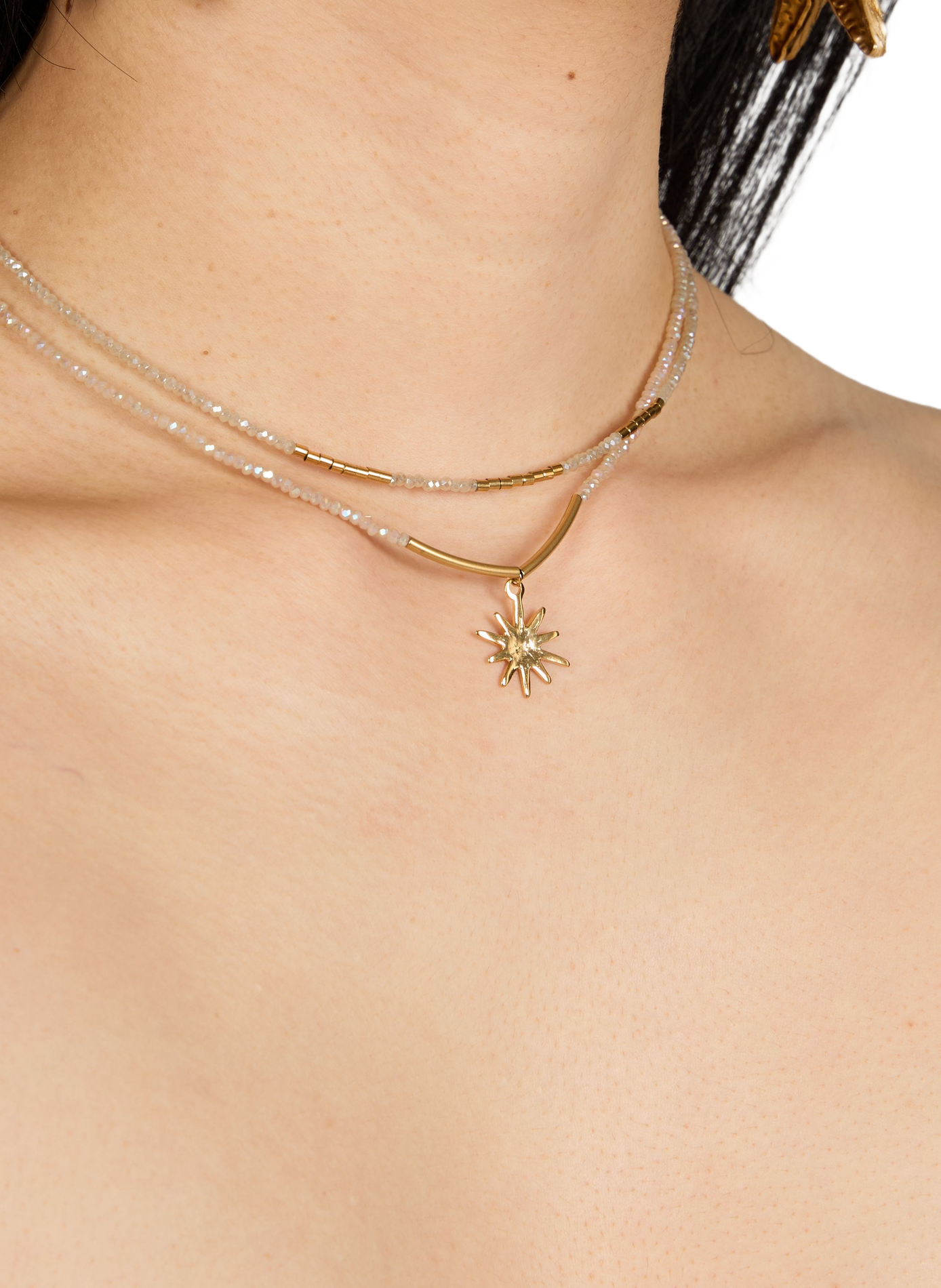 Mini Perlen Sonnenblume Halskette AU PRINTEMPS PARIS Beige