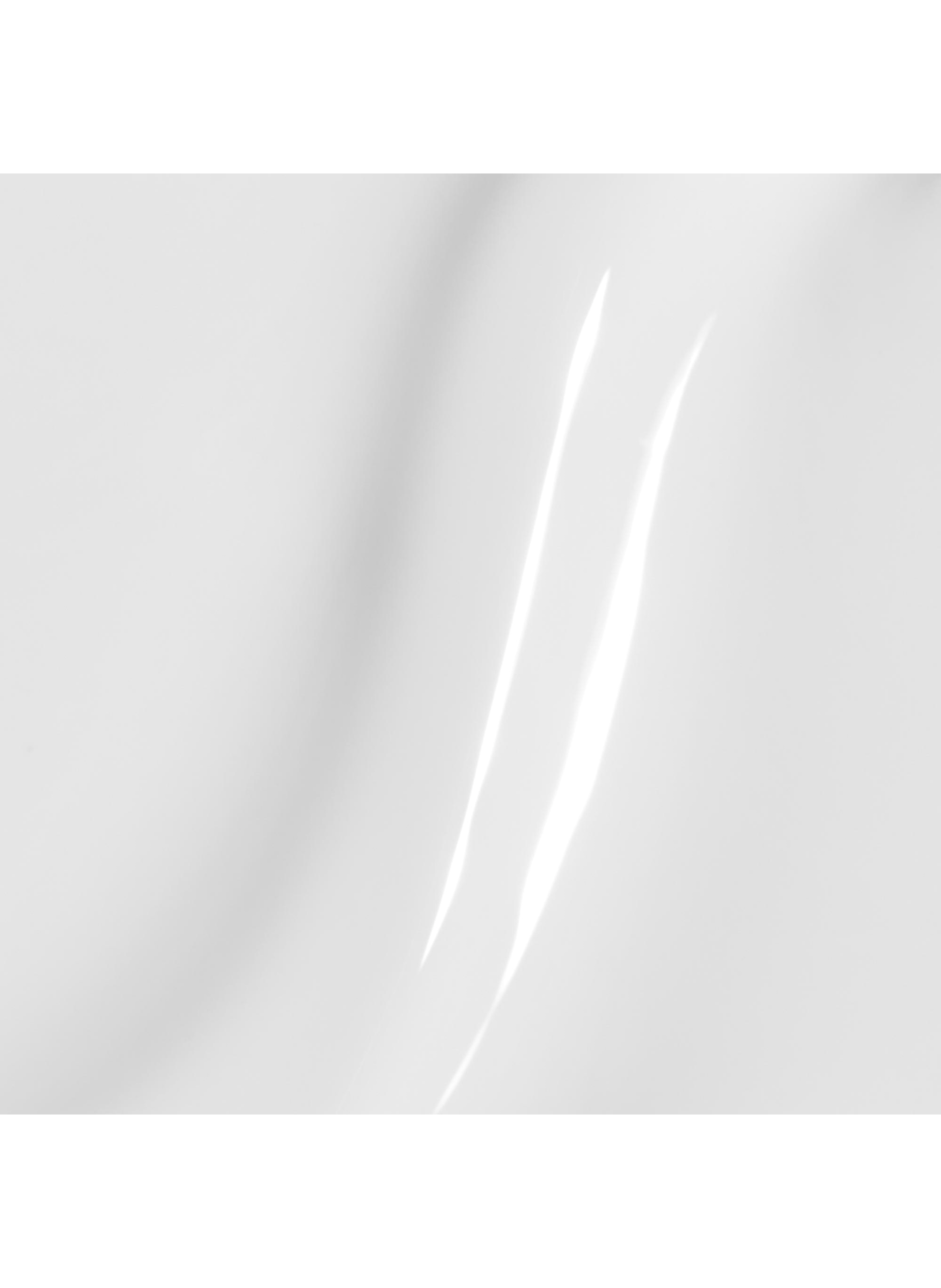 Funny BunnyTM
Infinite Shine
Long-lasting gel effect nail polish OPI Blanc