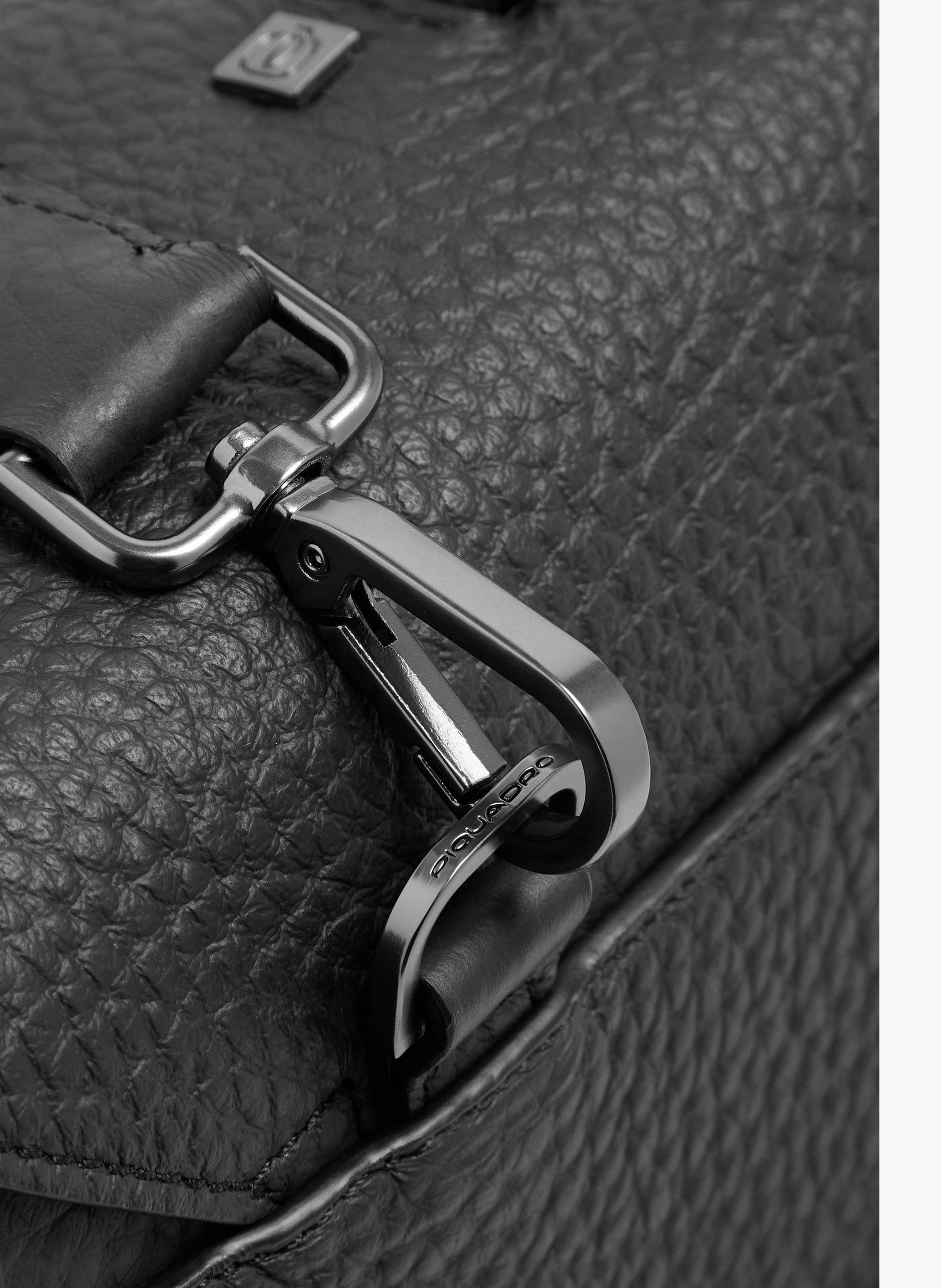 Sac pour ordinateur 15,6", personnalisable PIQUADRO Noir