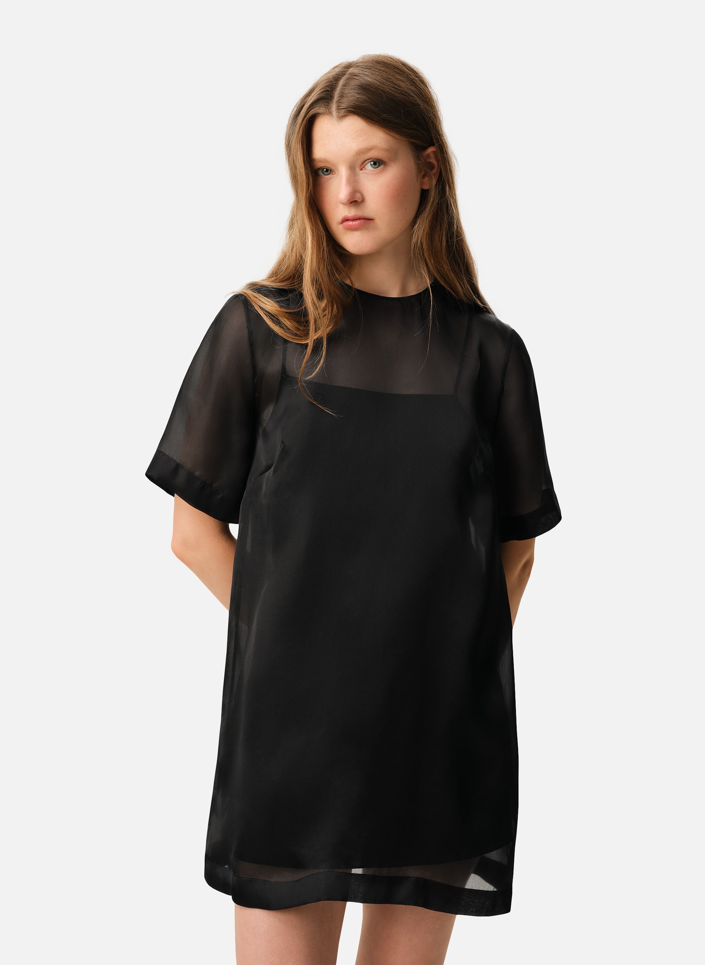 Robe courte trapèze en soie AMI PARIS Noir