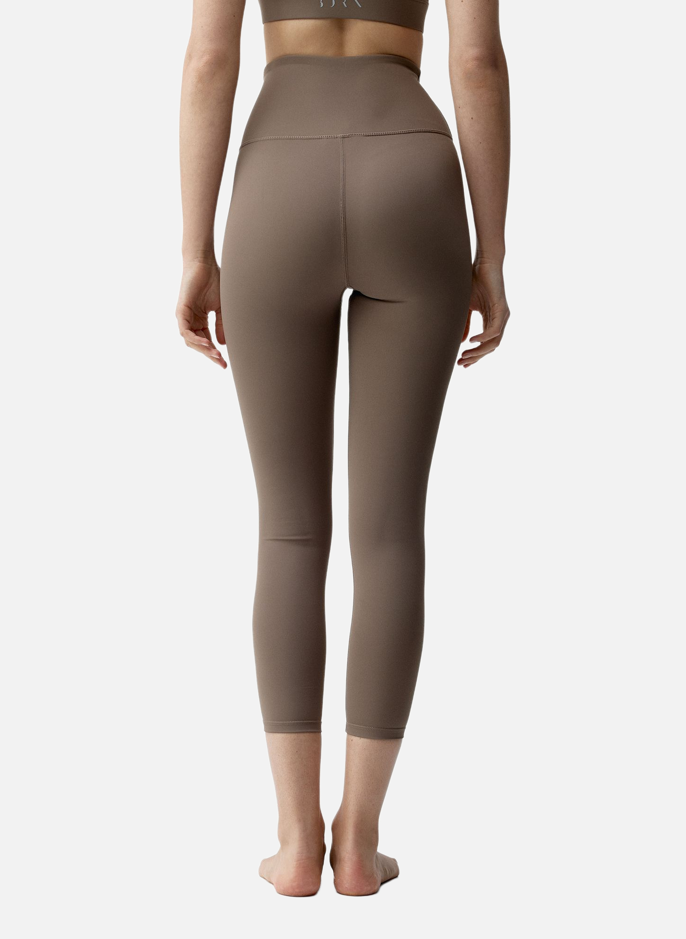 Legging de sport capri performance cleo BORN LIVING YOGA Marron