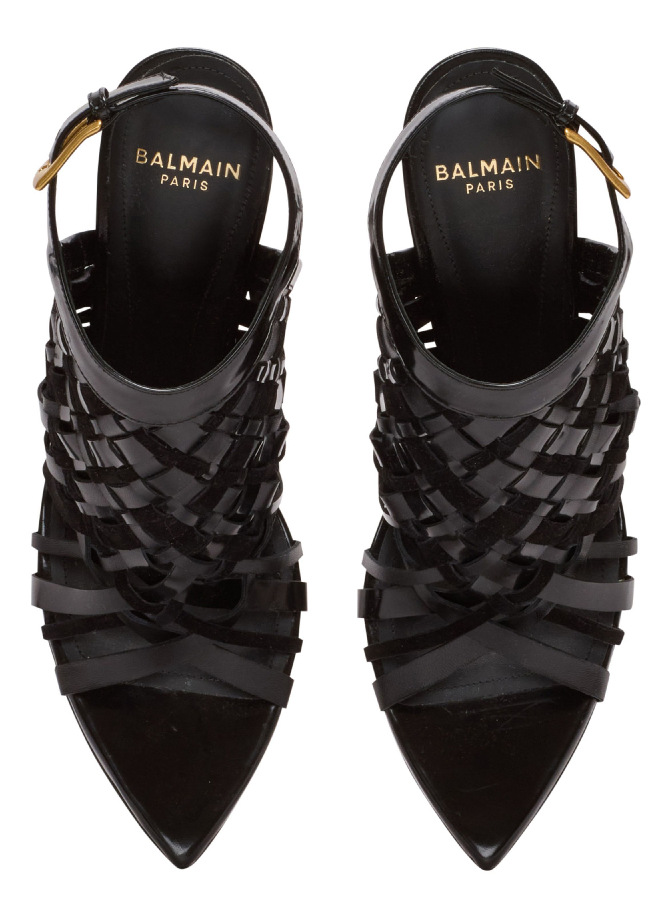 Sandales à franges en cuir verni BALMAIN Noir