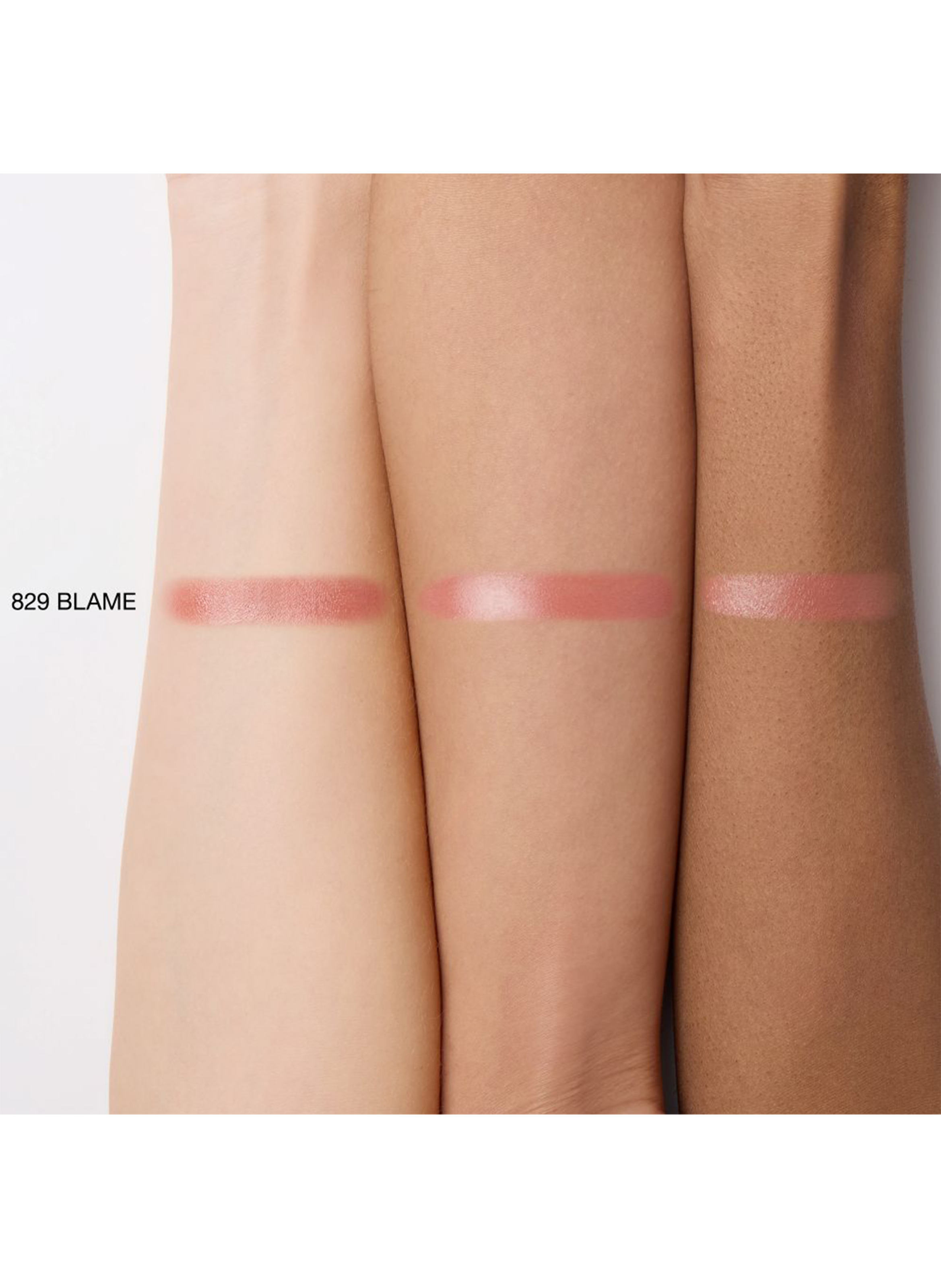 Explicit Lipstick Iris Van Herpen x Nars- Rouge à lèvres satiné NARS 829- blame