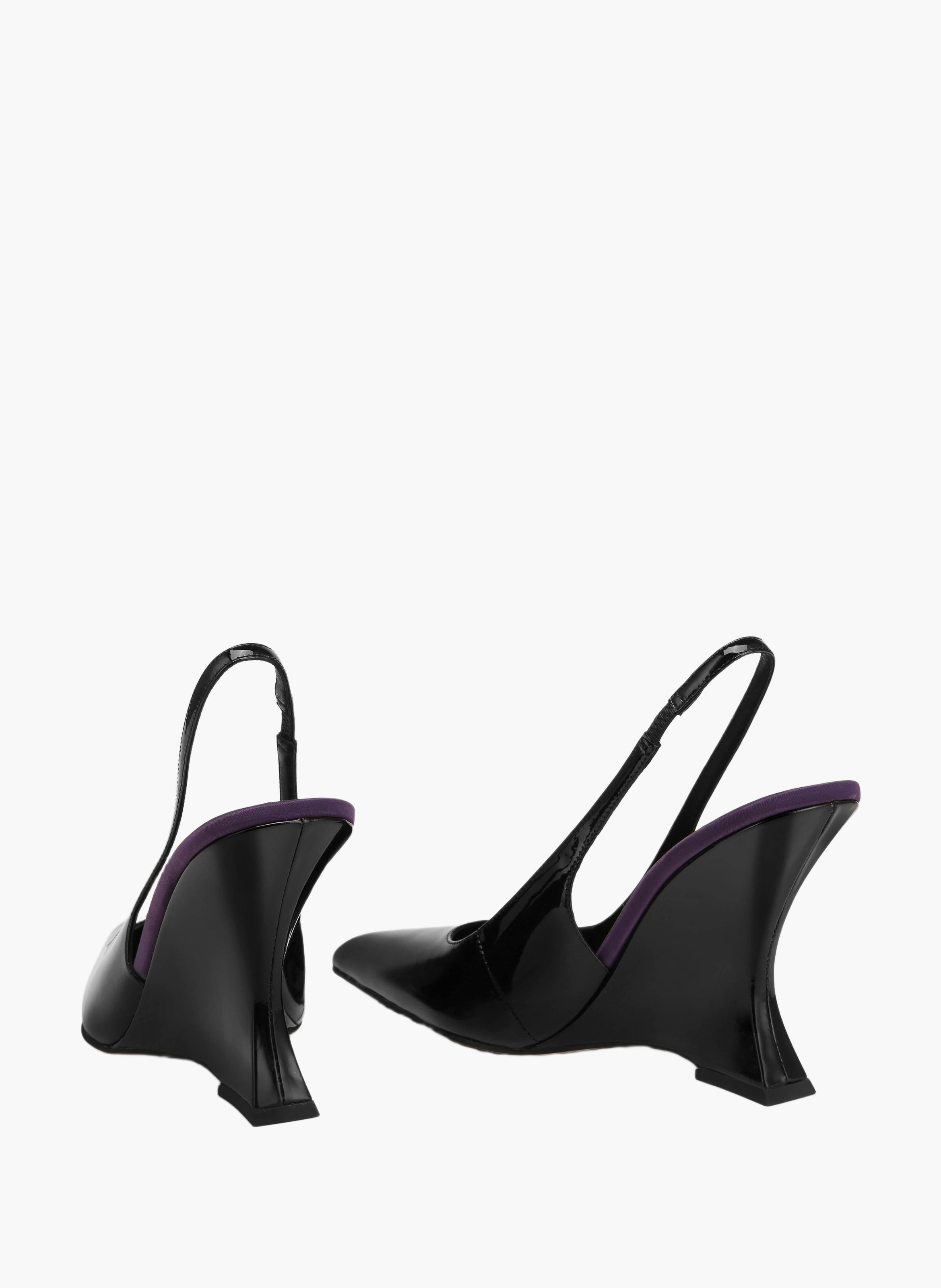 Laguna Pumps aus Lackleder NAKED WOLFE Schwarz