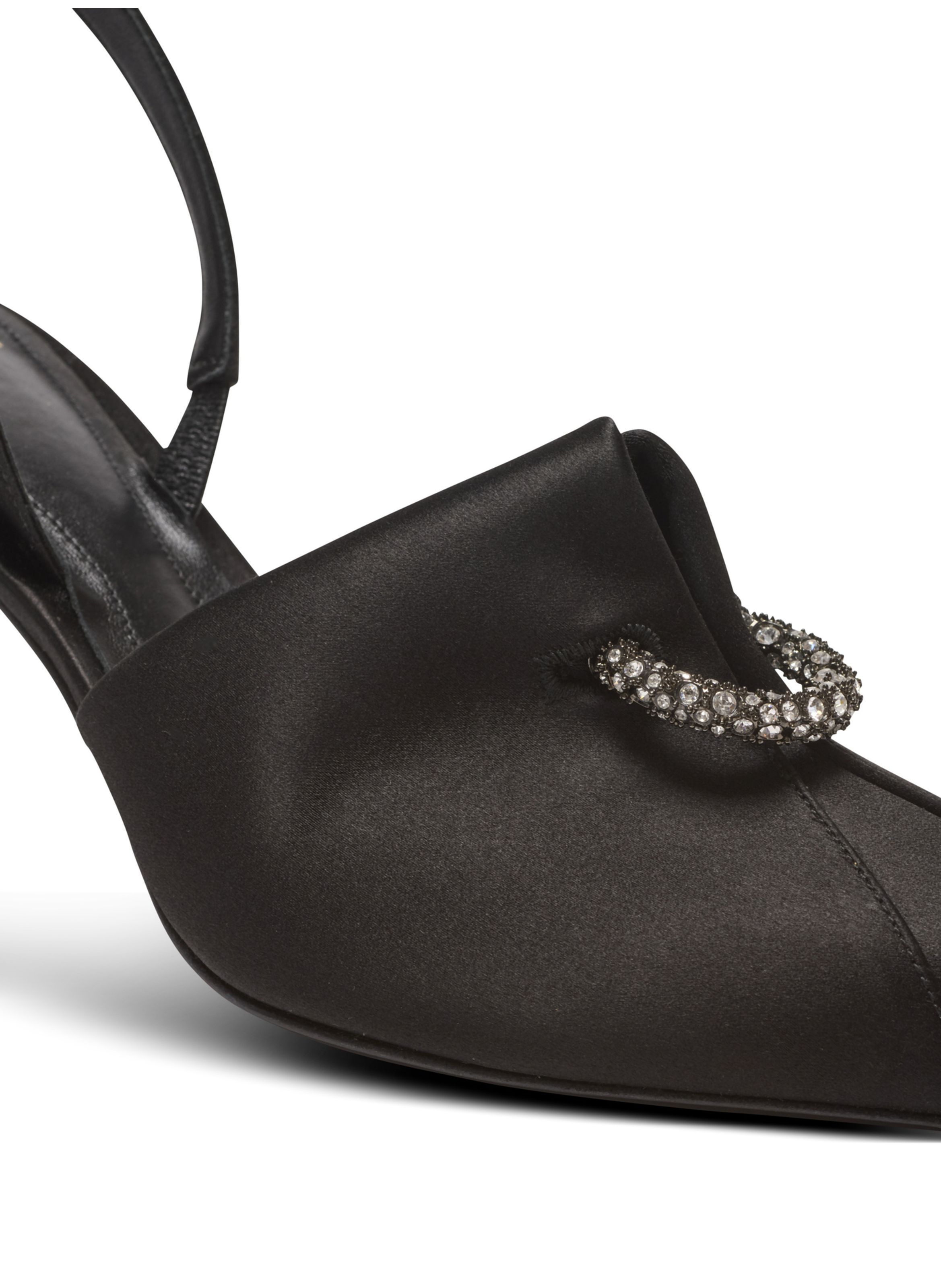 Escarpins en satin avec piercing BALMAIN Noir