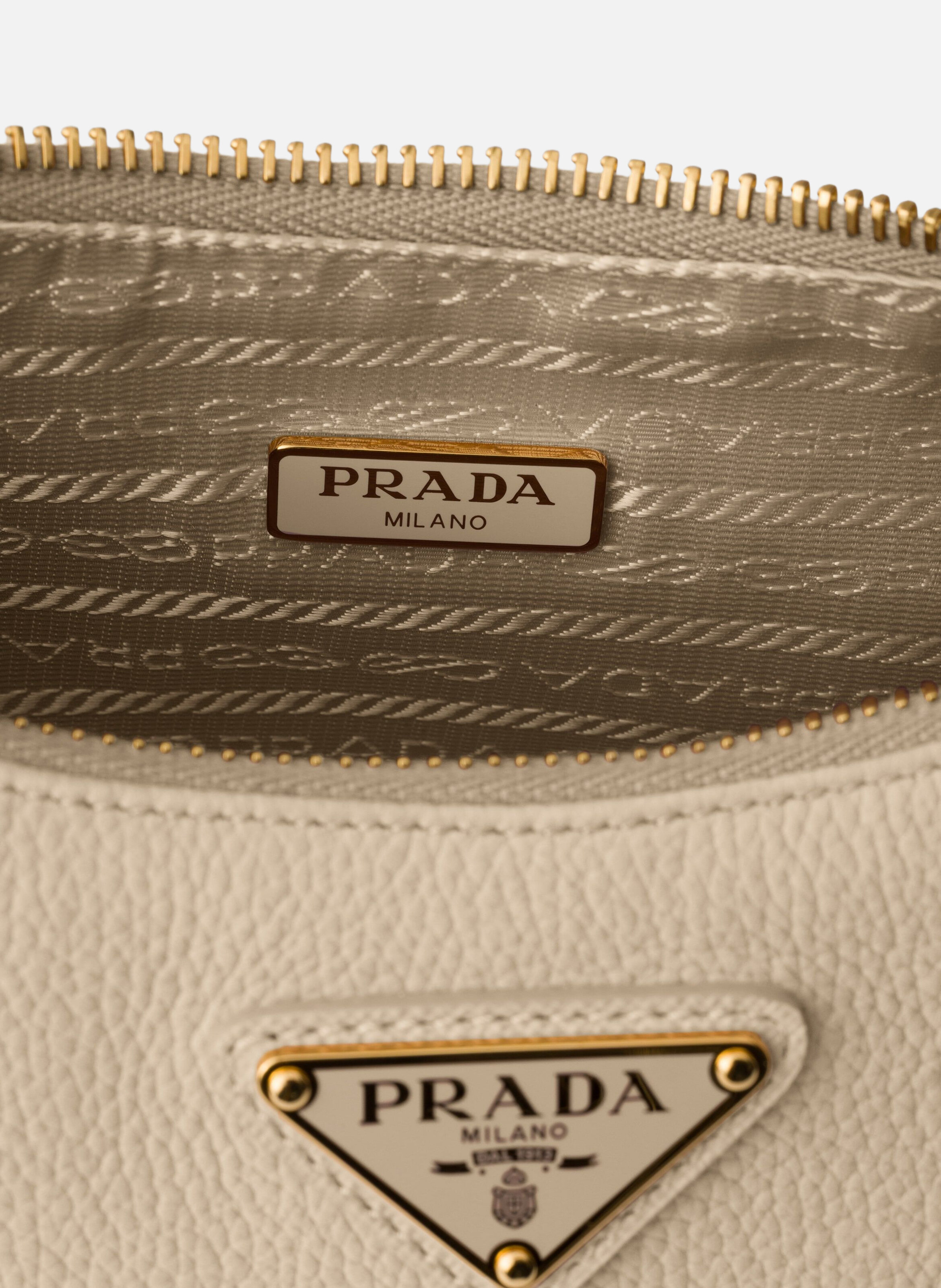 Mini sac prada re-edition 2005 en cuir nubuck et s PRADA Beige