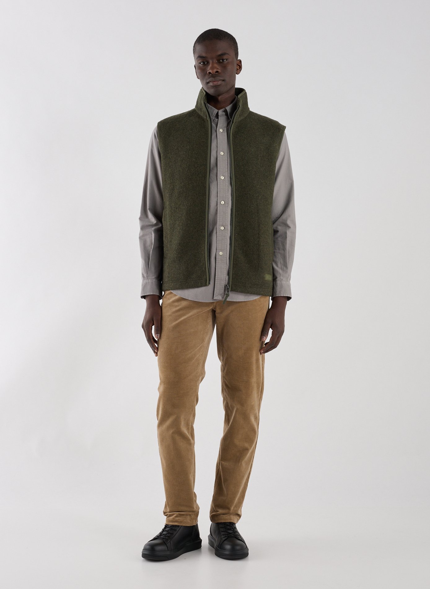 Doudoune sans manches à col montant AIGLE Kaki