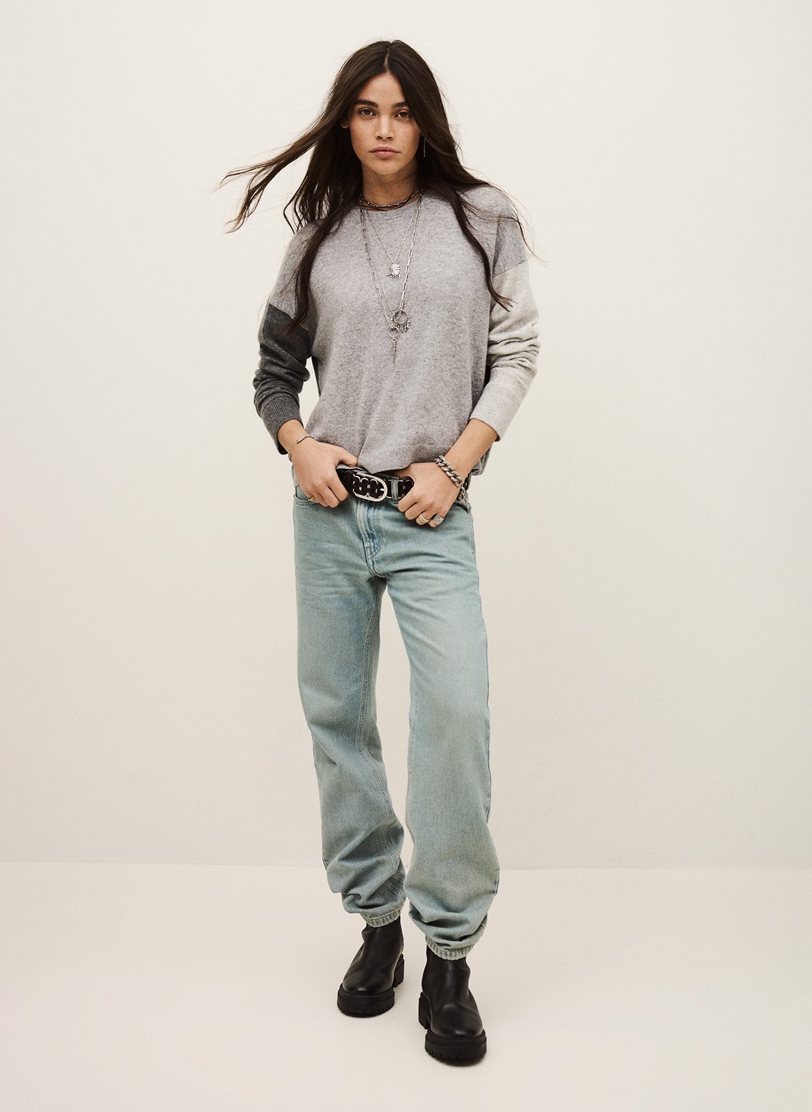 Pull droit col rond en cachemire chaya BA&SH Noir