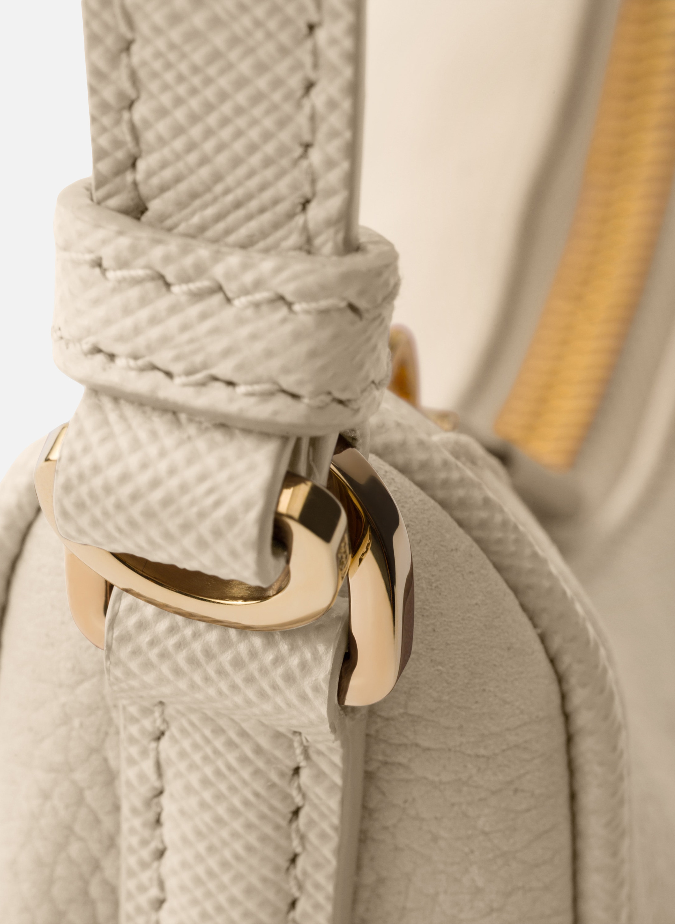 Mini sac prada re-edition 2005 en cuir nubuck et s PRADA Beige