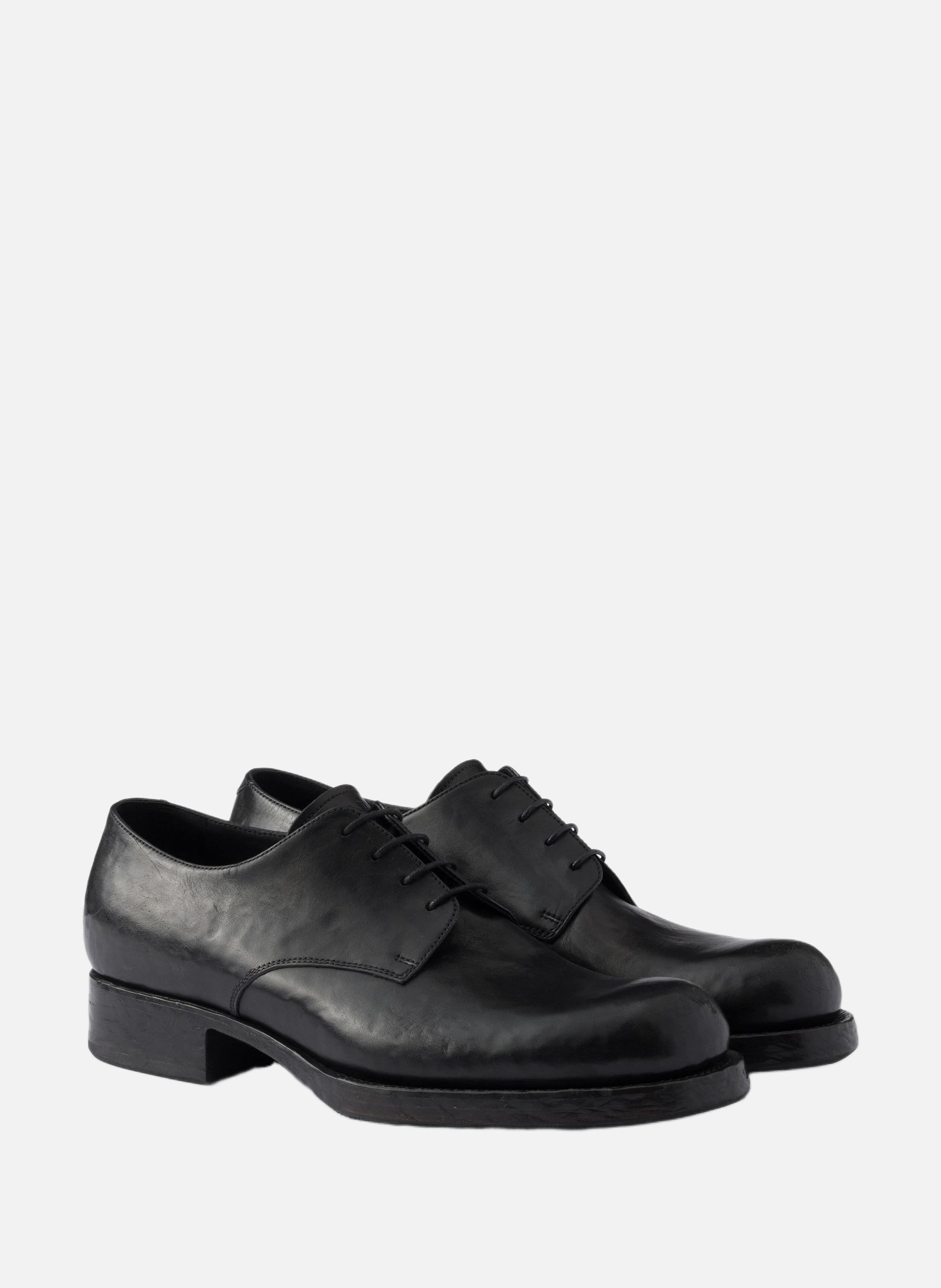 Chaussures à lacets en cuir vieilli PRADA Noir