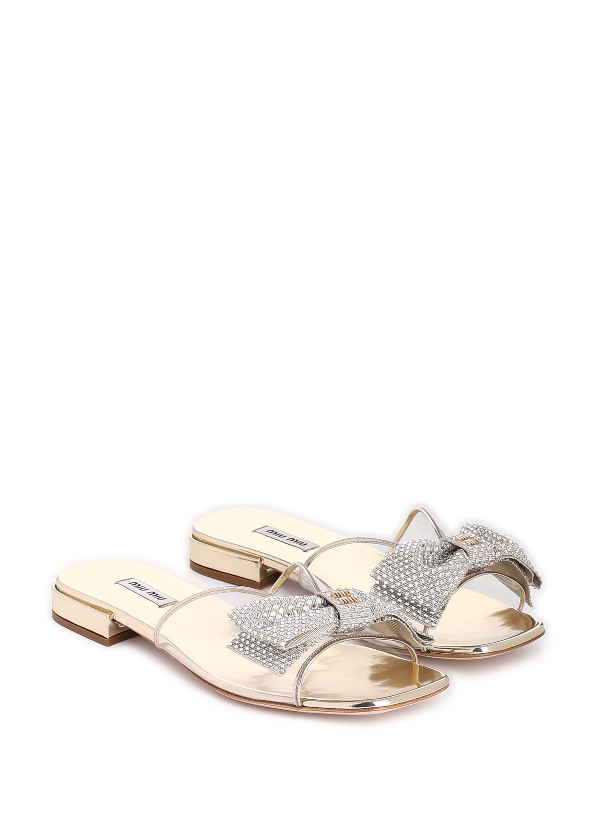 Claquettes avec détail noeud