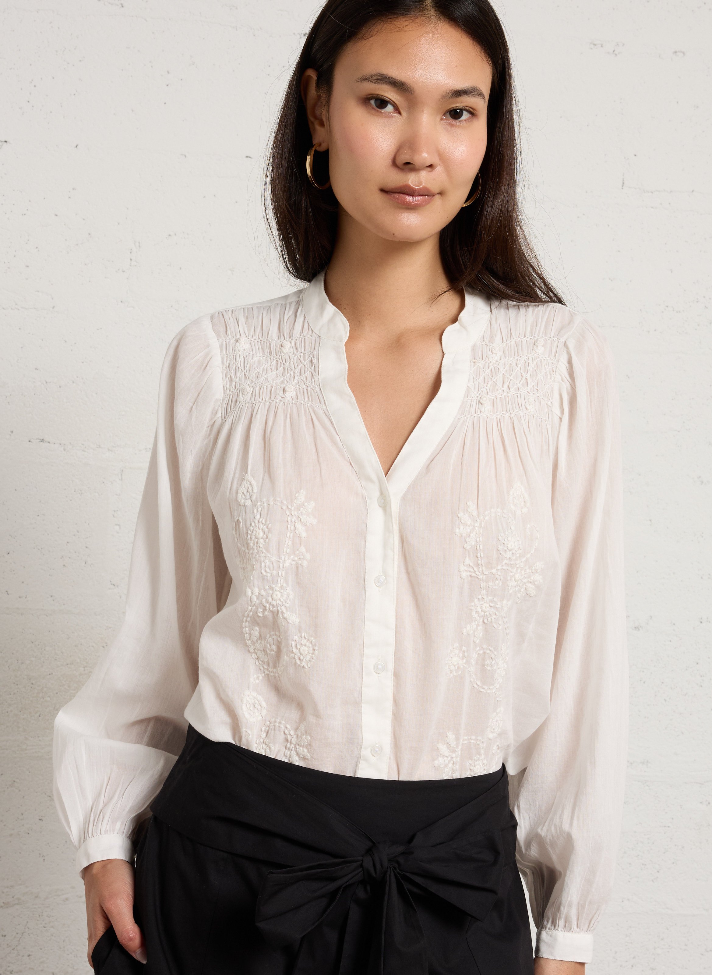 Chemise droite col v en coton brodé darcie MAISON 123 Blanc