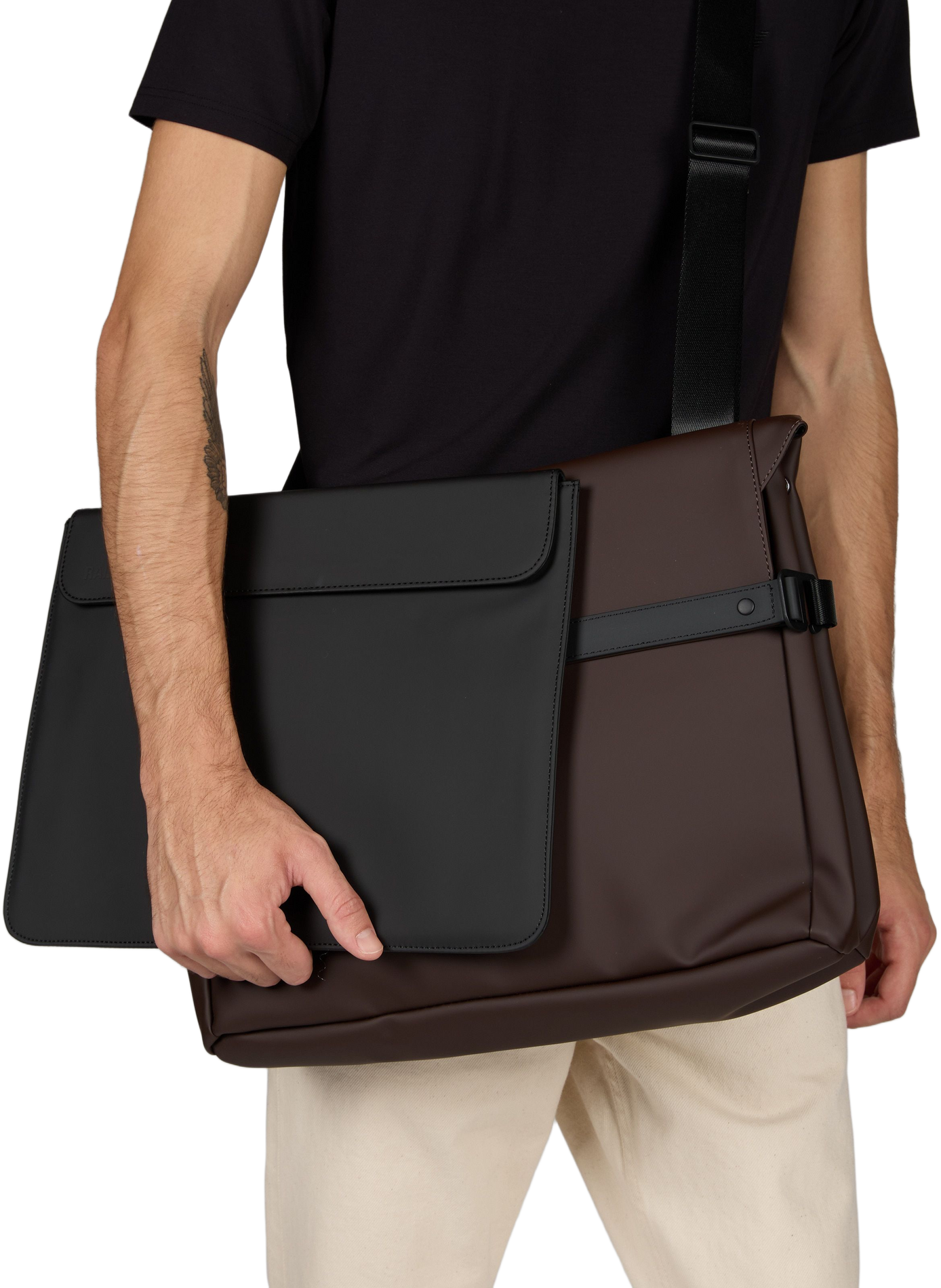 Tasche OTG Messenger W3 RAINS Braun