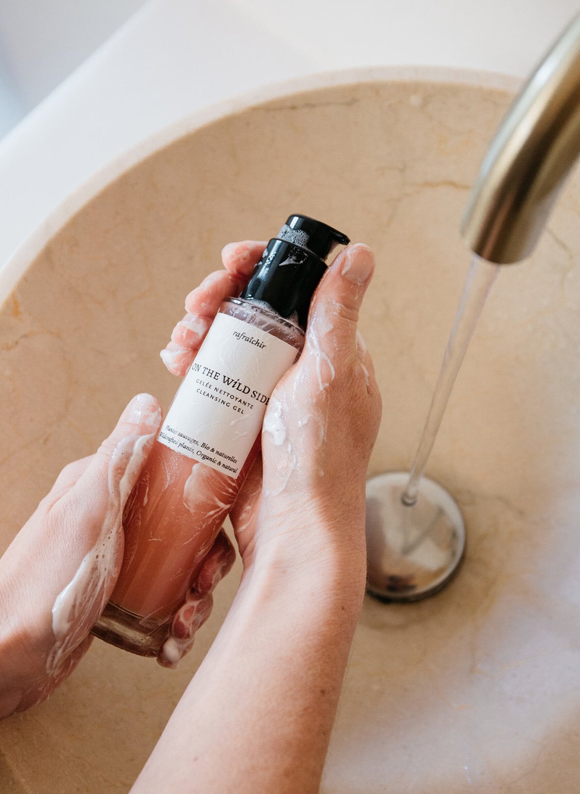 Cleansing Gel ON THE WILD SIDE No color