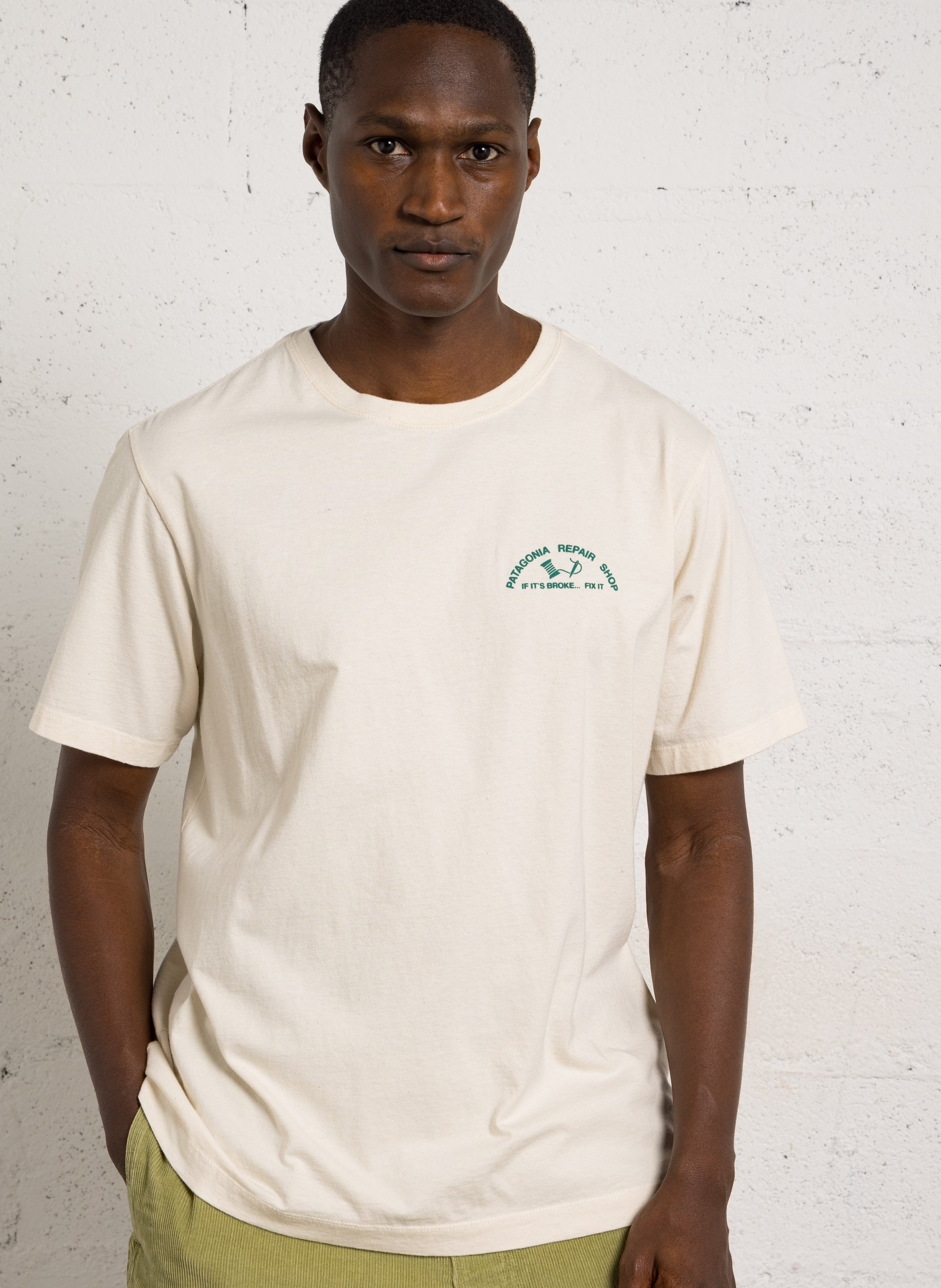 Tee-shirt col rond en coton bio PATAGONIA Beige