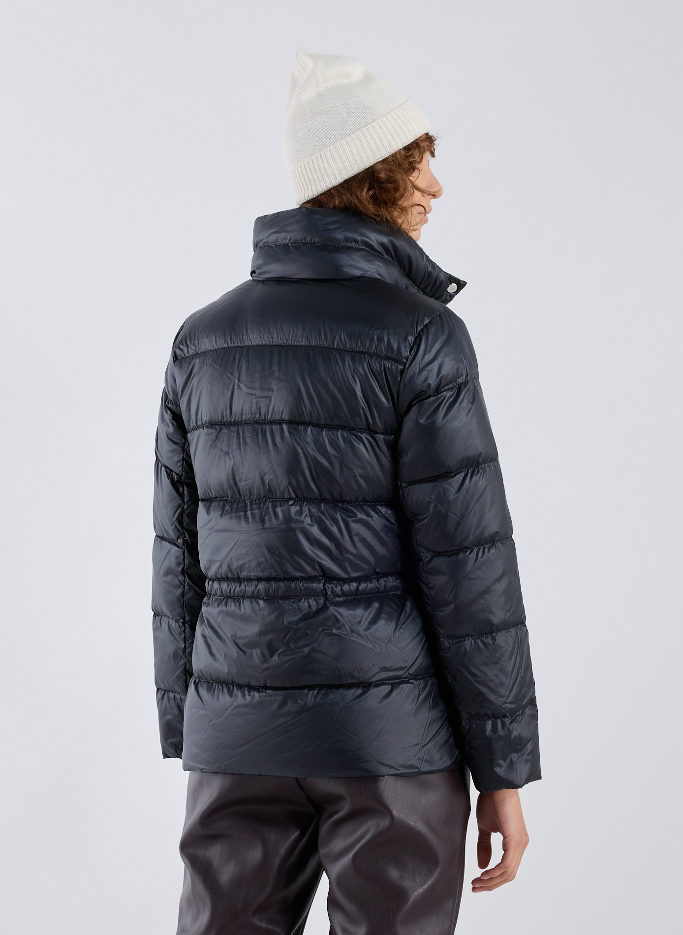 Doudoune corte à col montant matelassée LAUREN Noir