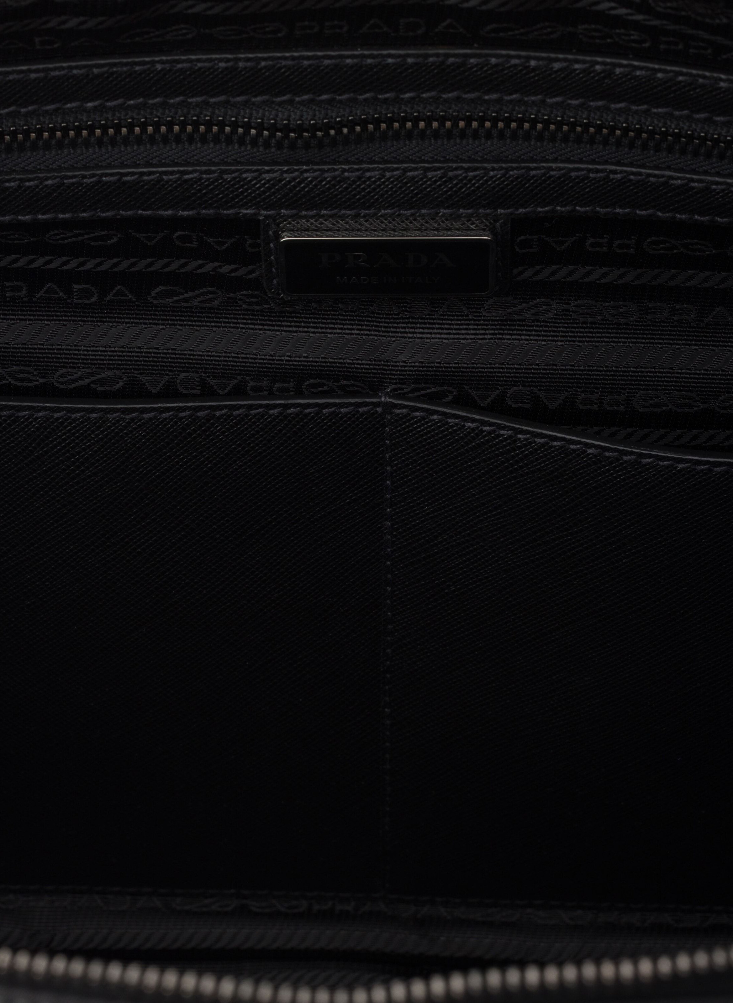 Briefcase en re-nylon et cuir saffiano PRADA Noir