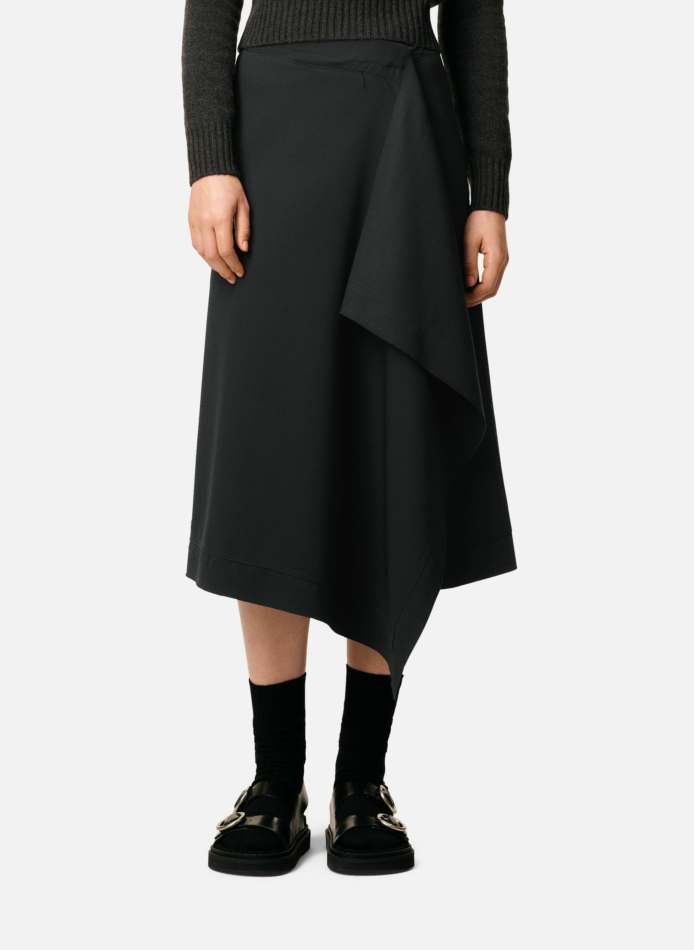 AMI PARIS Jupe portefeuille midi en laine Gris