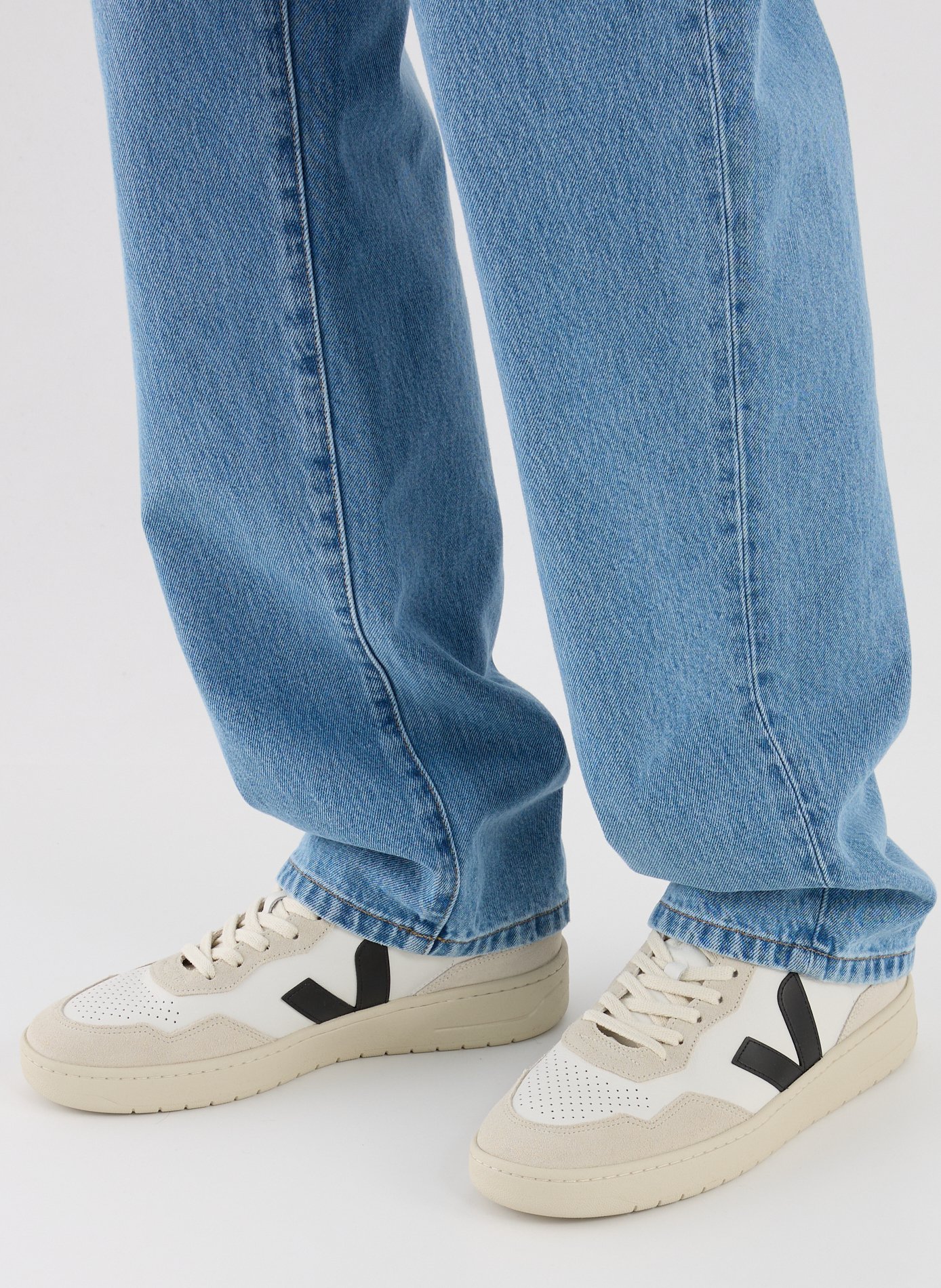 Leather sneakers VEJA White