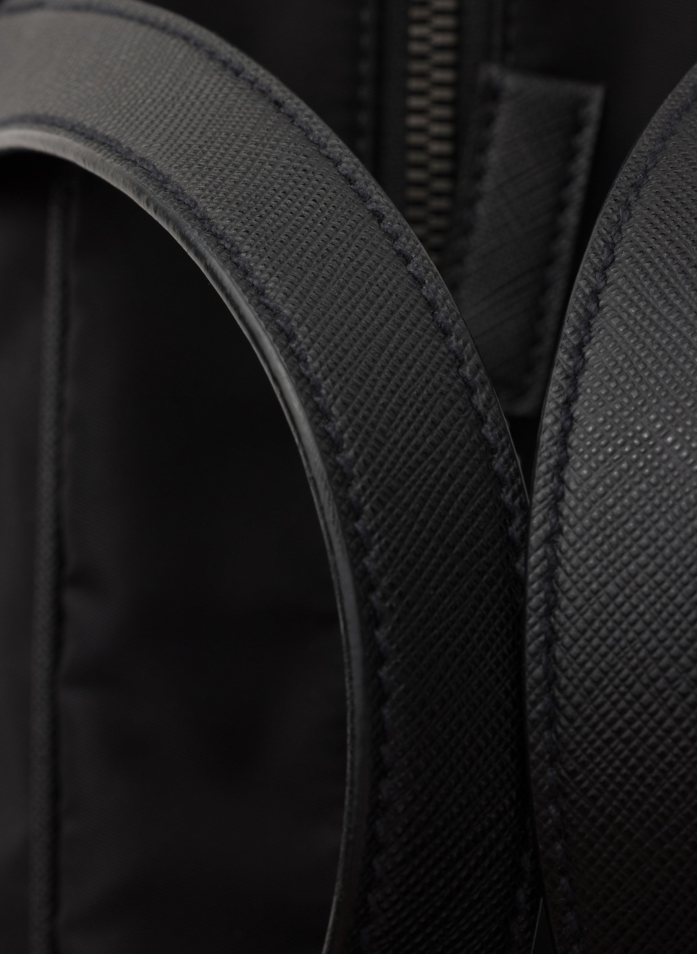 Briefcase en re-nylon et cuir saffiano PRADA Noir