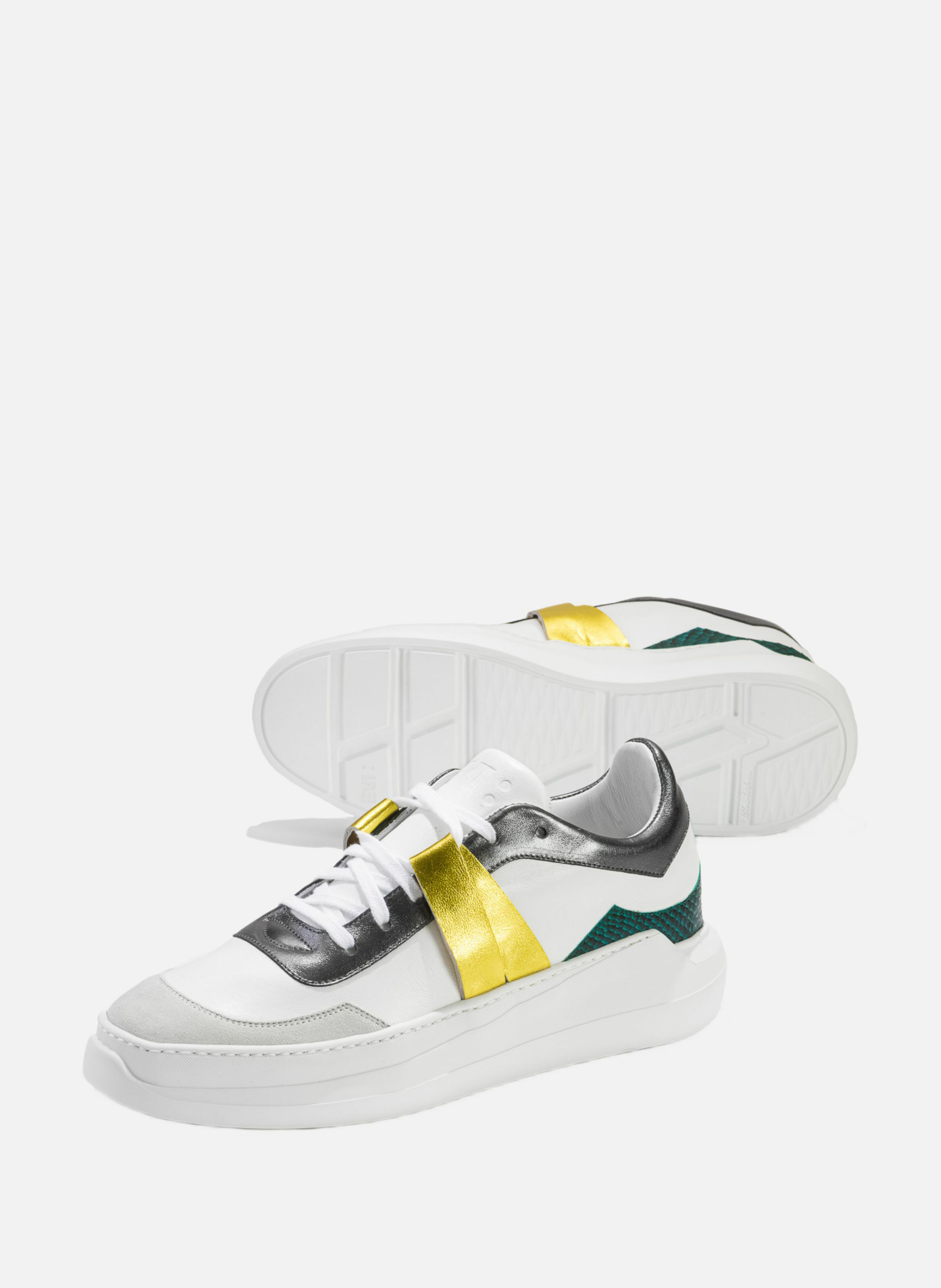 G225 : émeraude - sneakers en cuir lisse blanc avec empiècements gris, jaune et vert EVI Multicolore