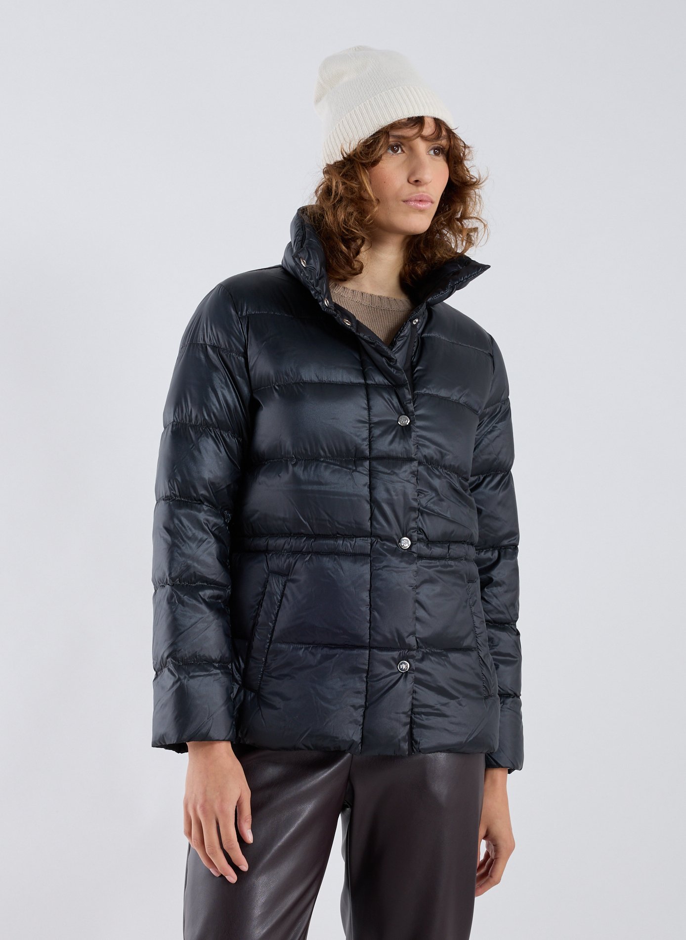 LAUREN Short quilted puffer jacket with high collar Black