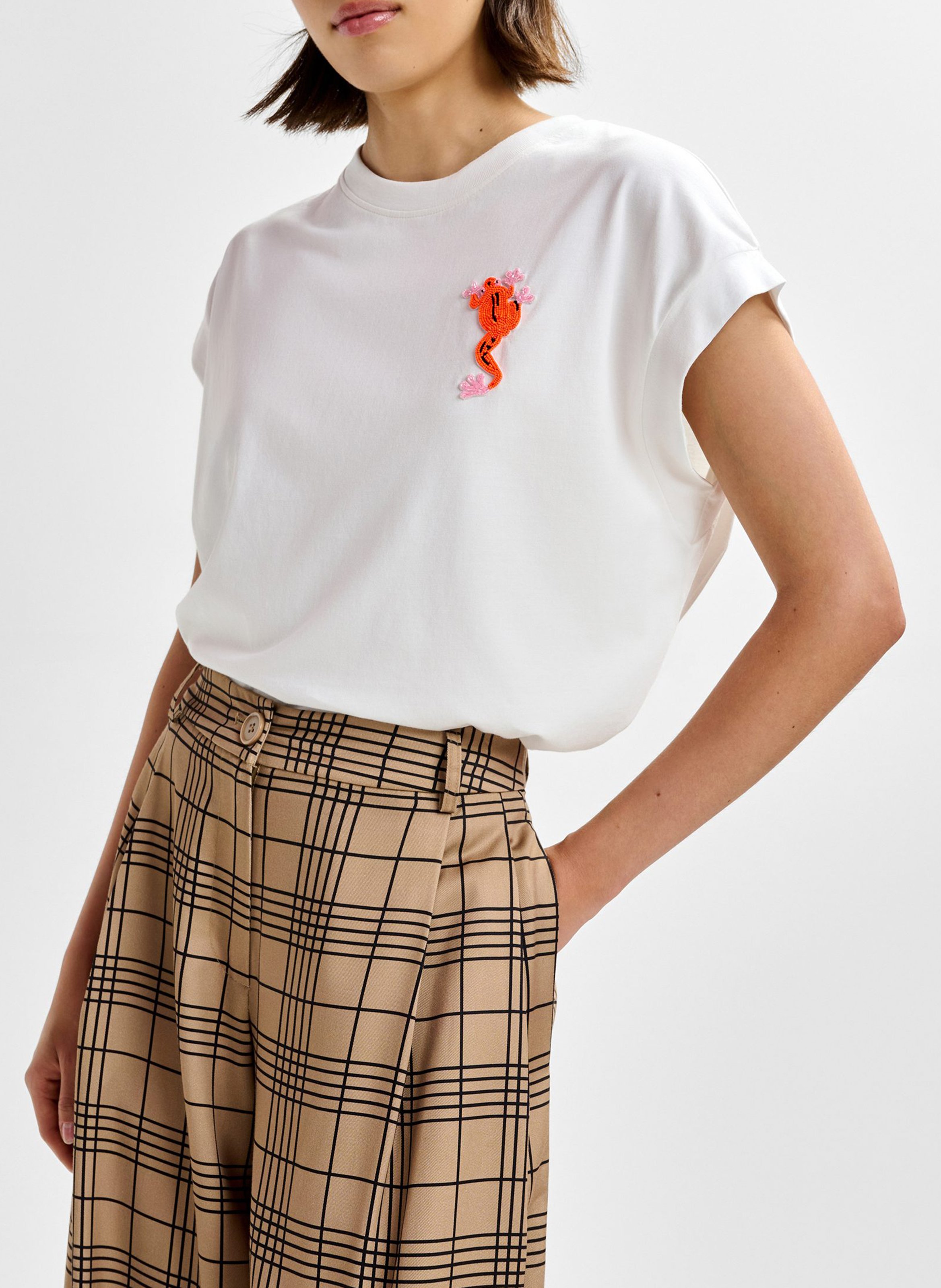 Tee-shirt droit à grenouille perlée Jungala ESSENTIEL ANTWERP Blanc