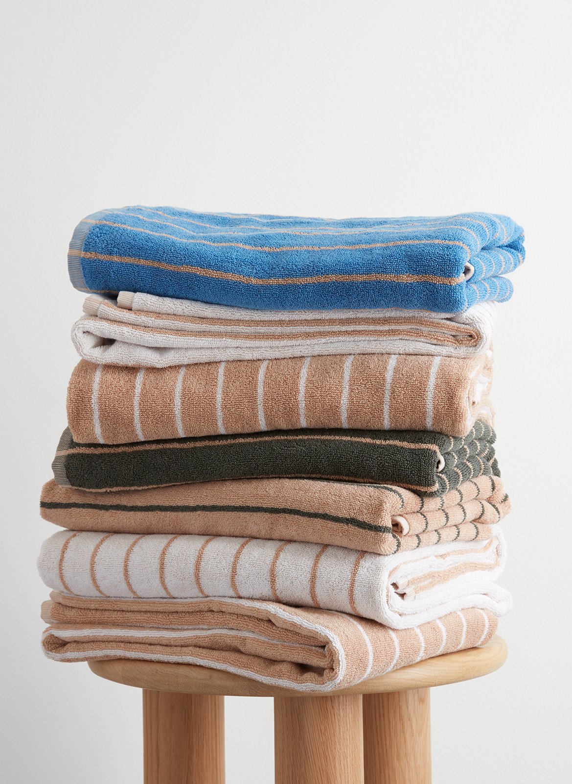 Bath towel AU PRINTEMPS PARIS Khaki