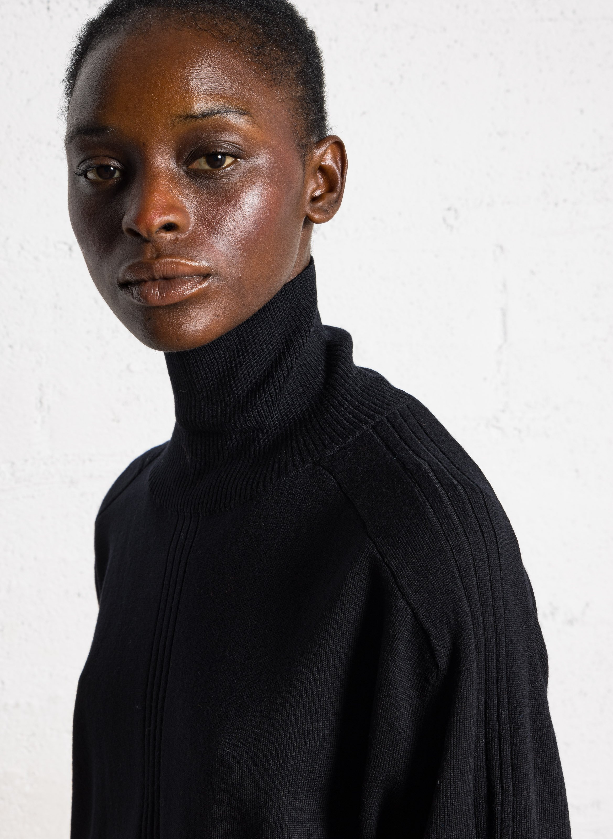 Col roulé en laine nord SOEUR Noir