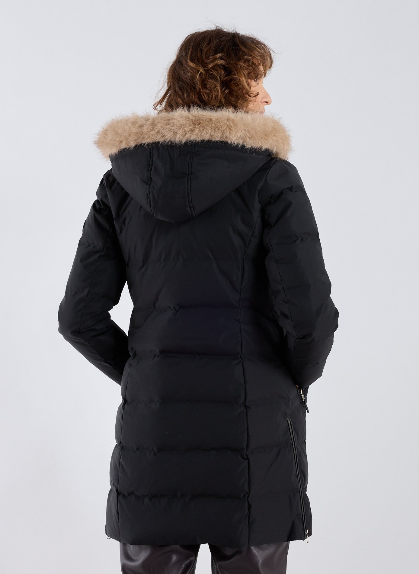 Manteau droit à capuche LAUREN Noir