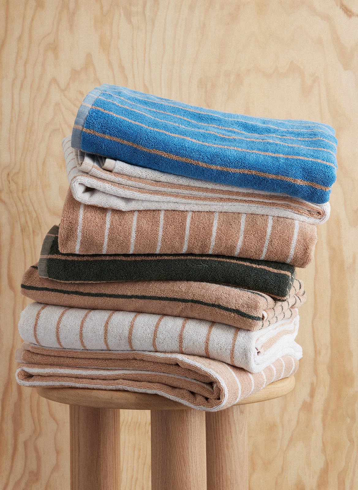 Bath towel AU PRINTEMPS PARIS Khaki
