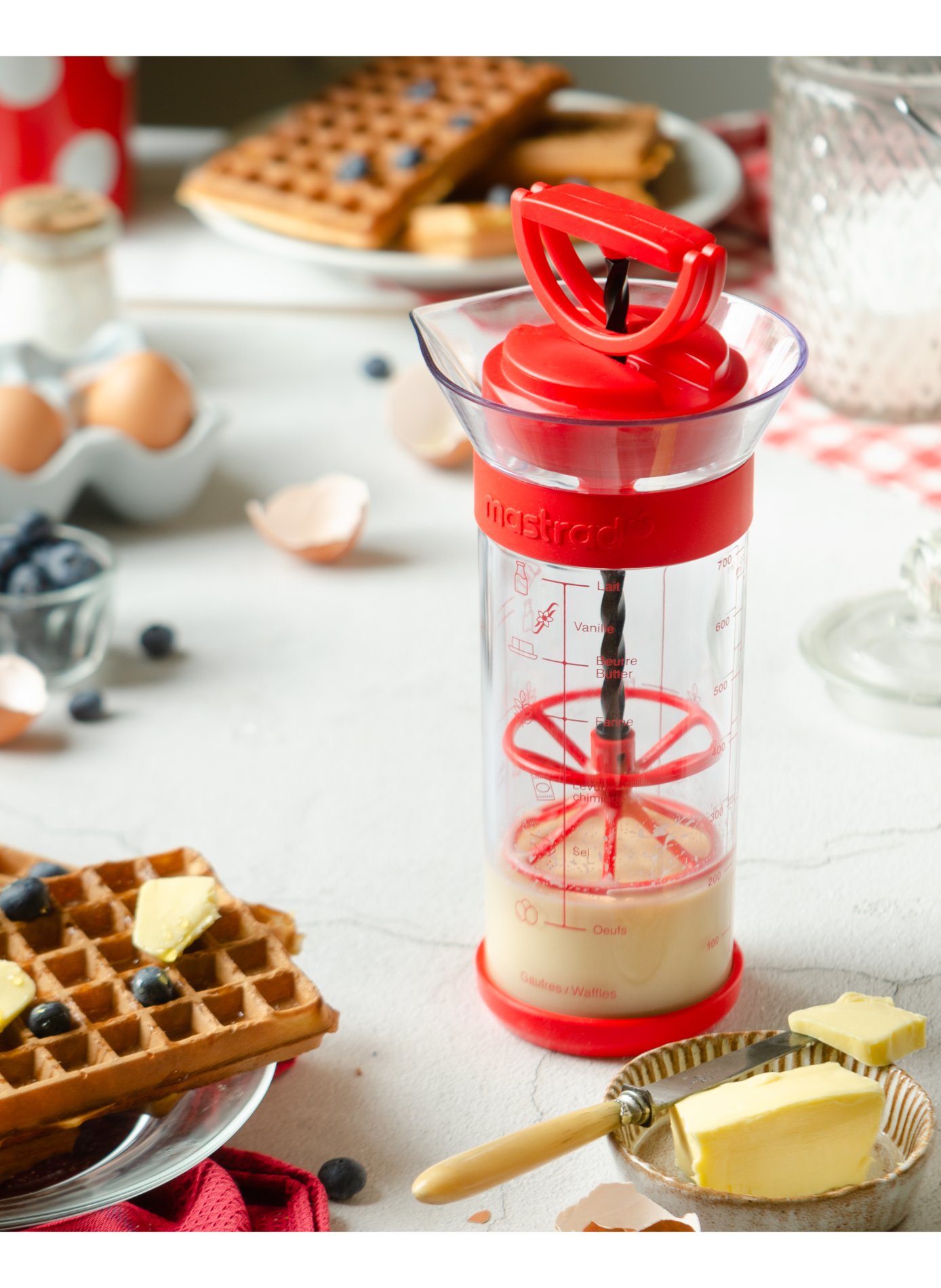 Twist'N'Mix Pancake Batter Mixer MASTRAD Red