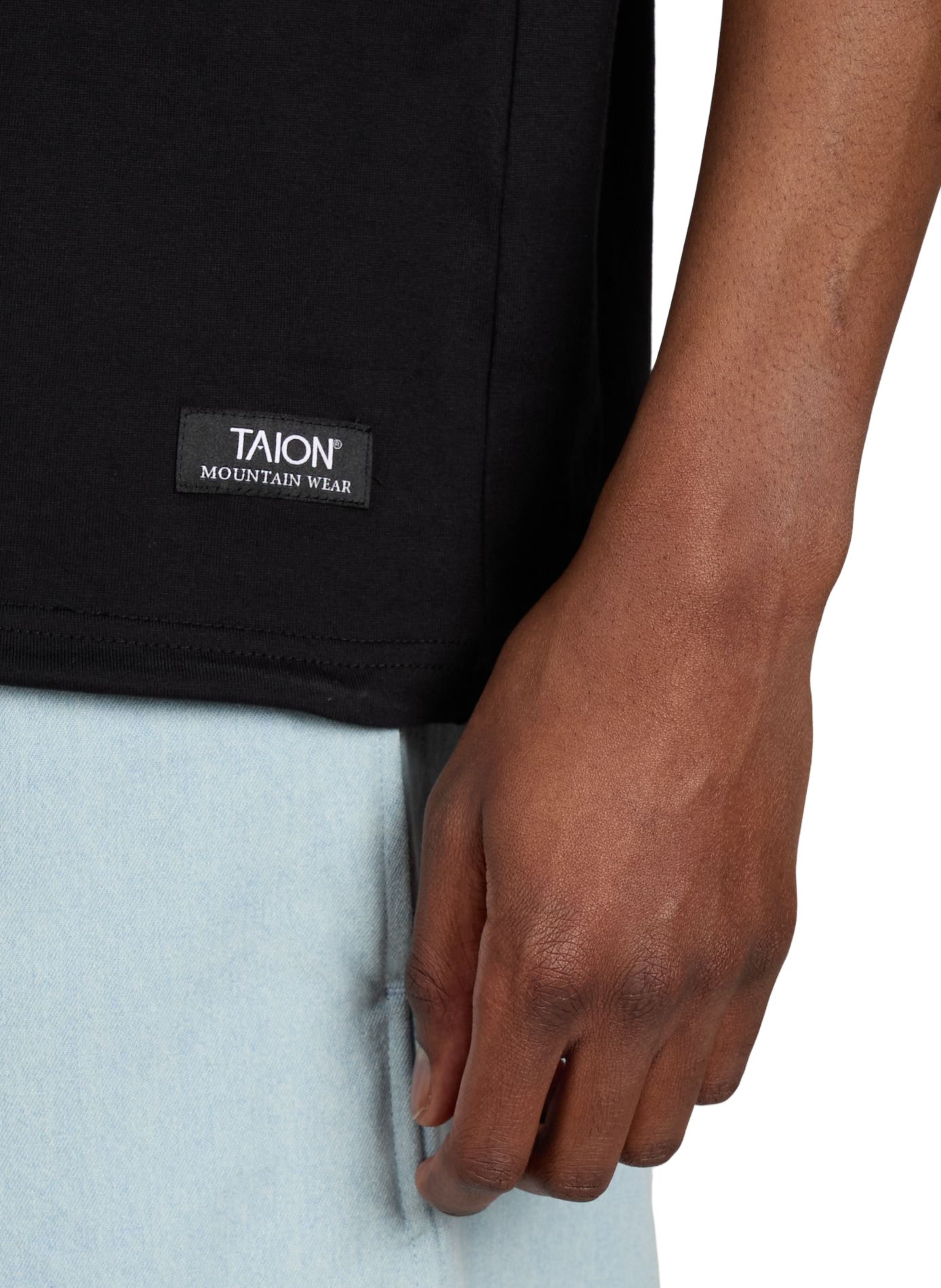 T-shirt with logo and adjustable hem in cotton TAION Black