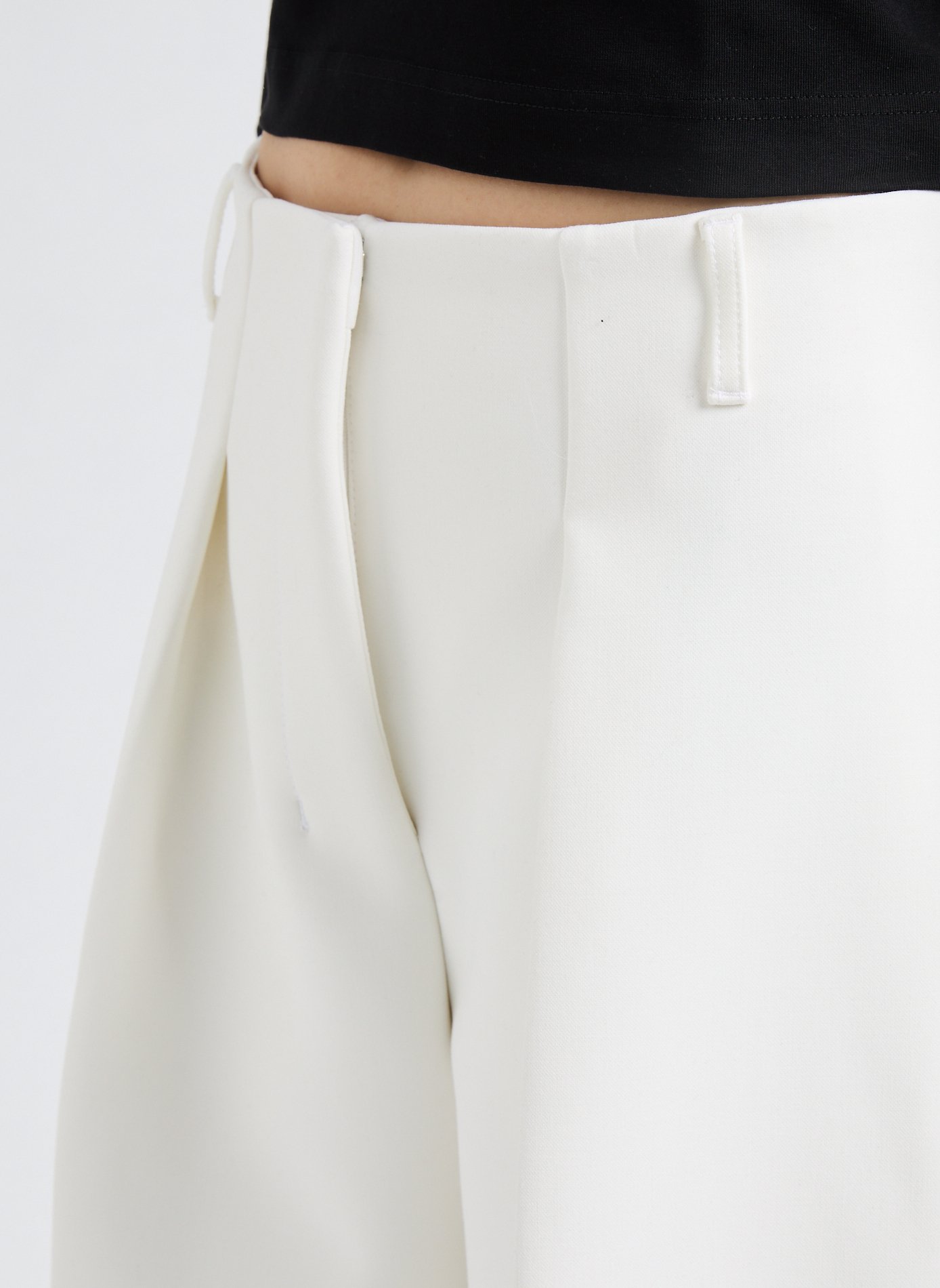 Le pantalon Ovalo JACQUEMUS Blanc