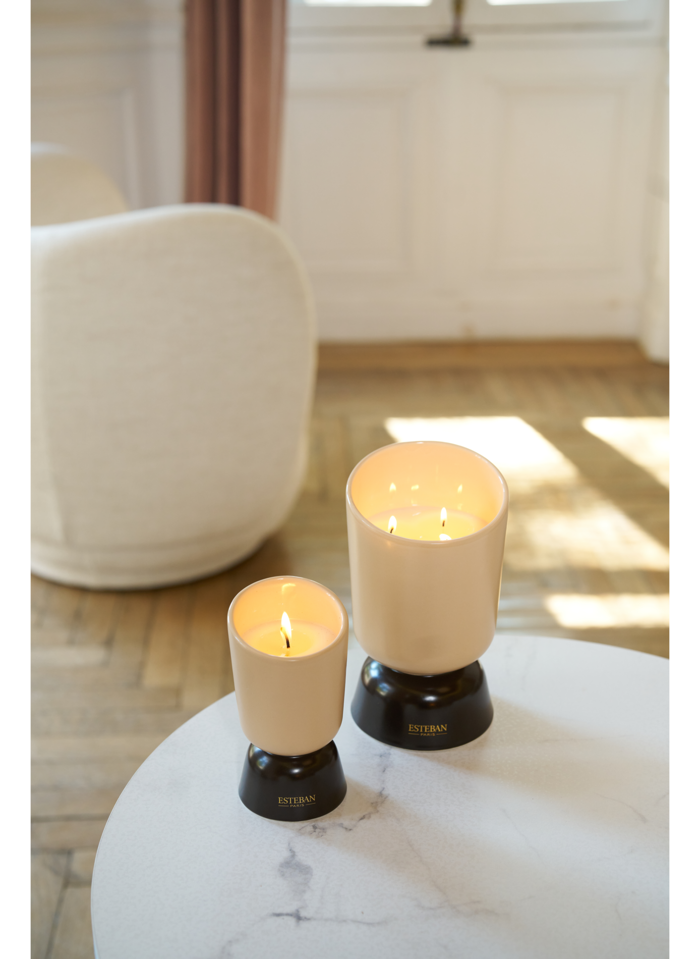 Iconic Color Rechargeable Cedar 700g Scented Candle ESTEBAN Beige