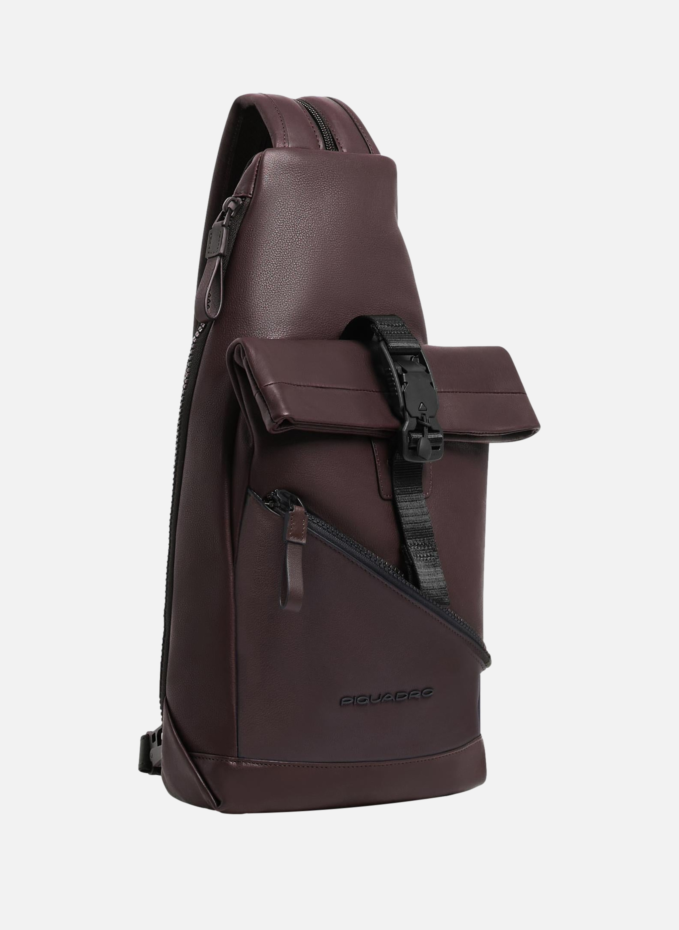 Convertible to backpack sling bag PIQUADRO Brown