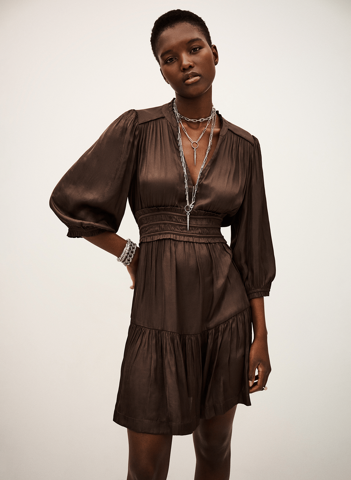 Robe courte froncée col tunisien en satin cyrilia BA&SH Marron