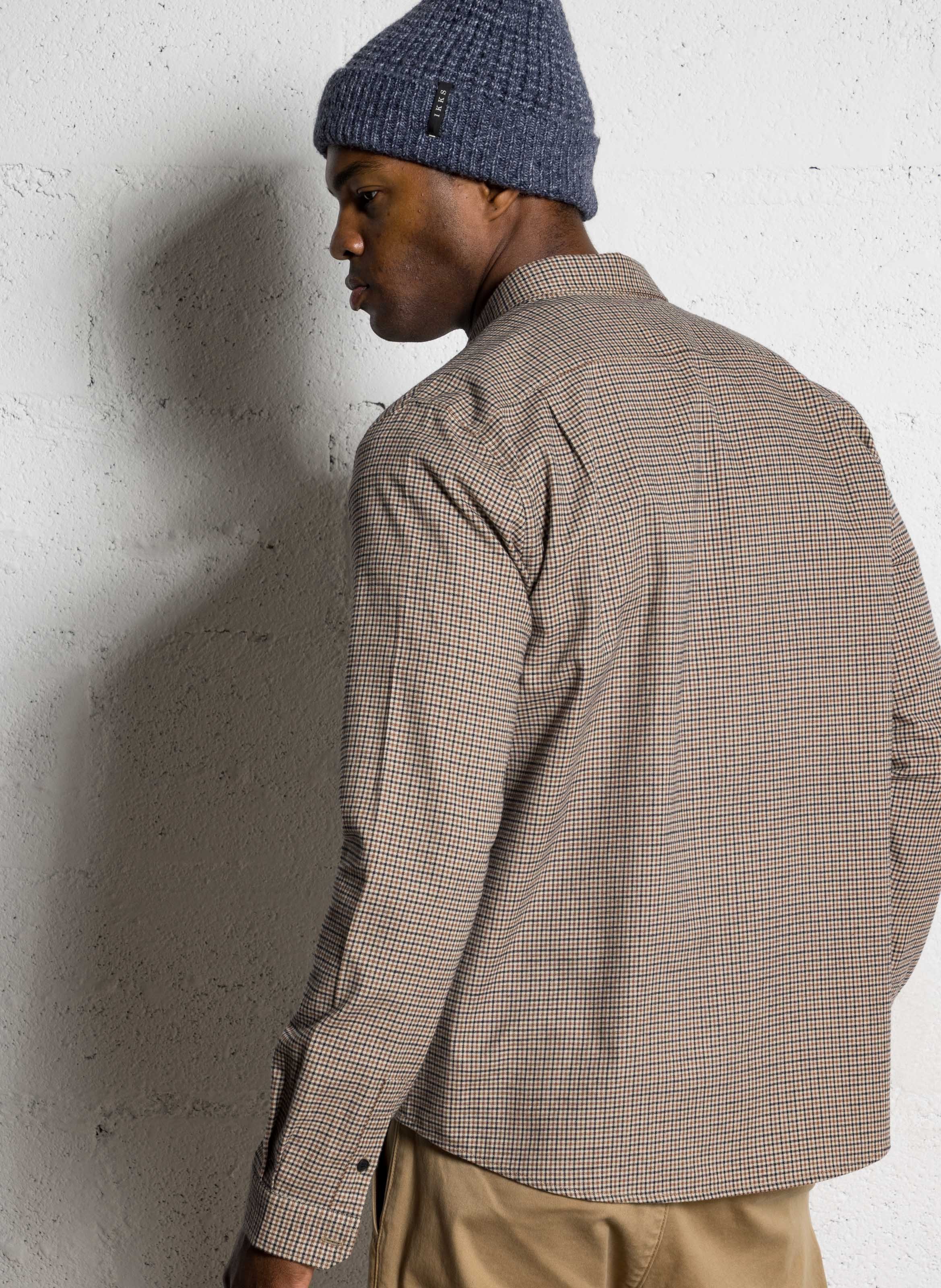 Chemise droite boutonnée à motifs IKKS Beige