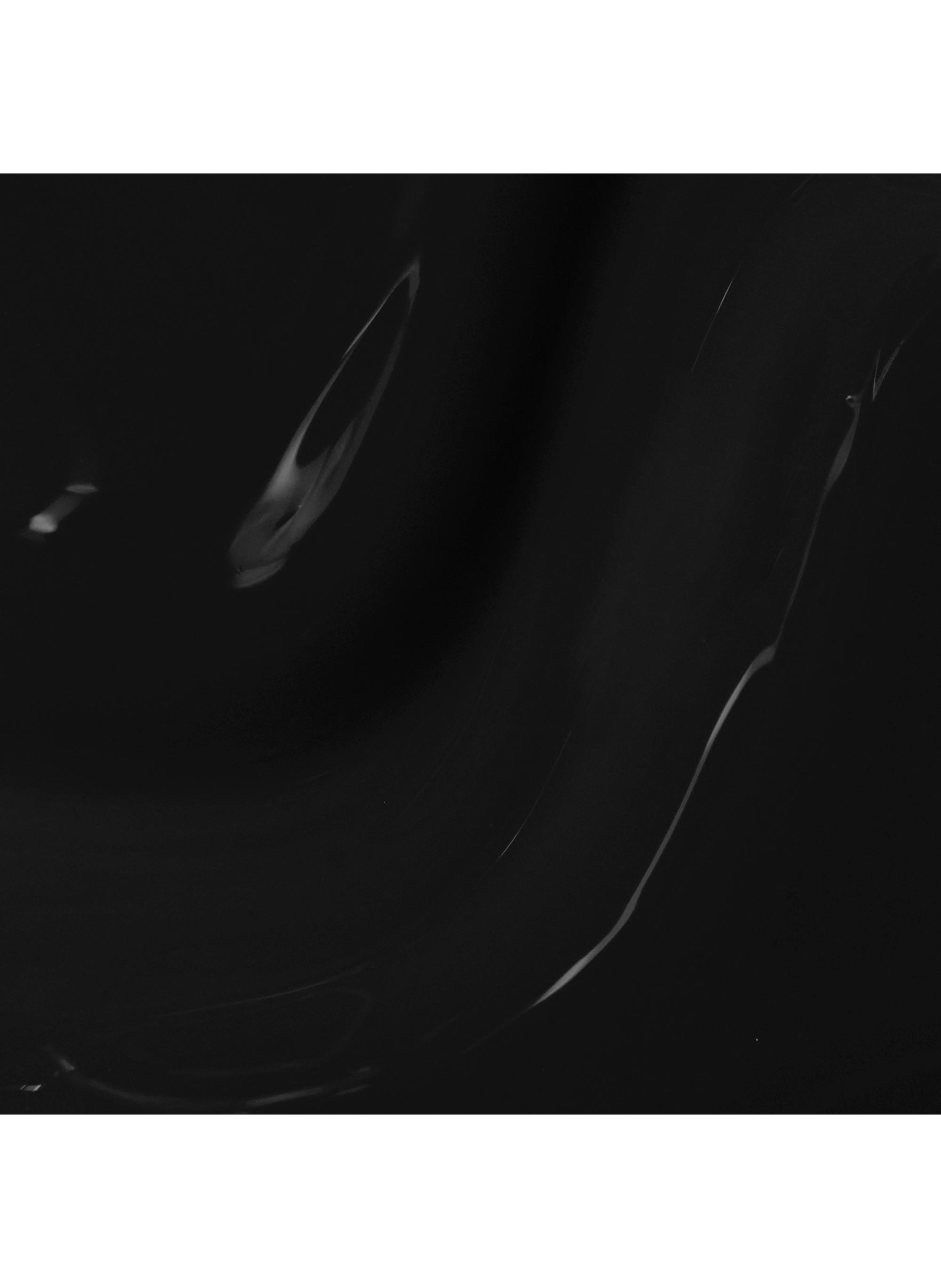 Lady In Black
Infinite Shine
Long-lasting gel effect nail polish OPI Noir