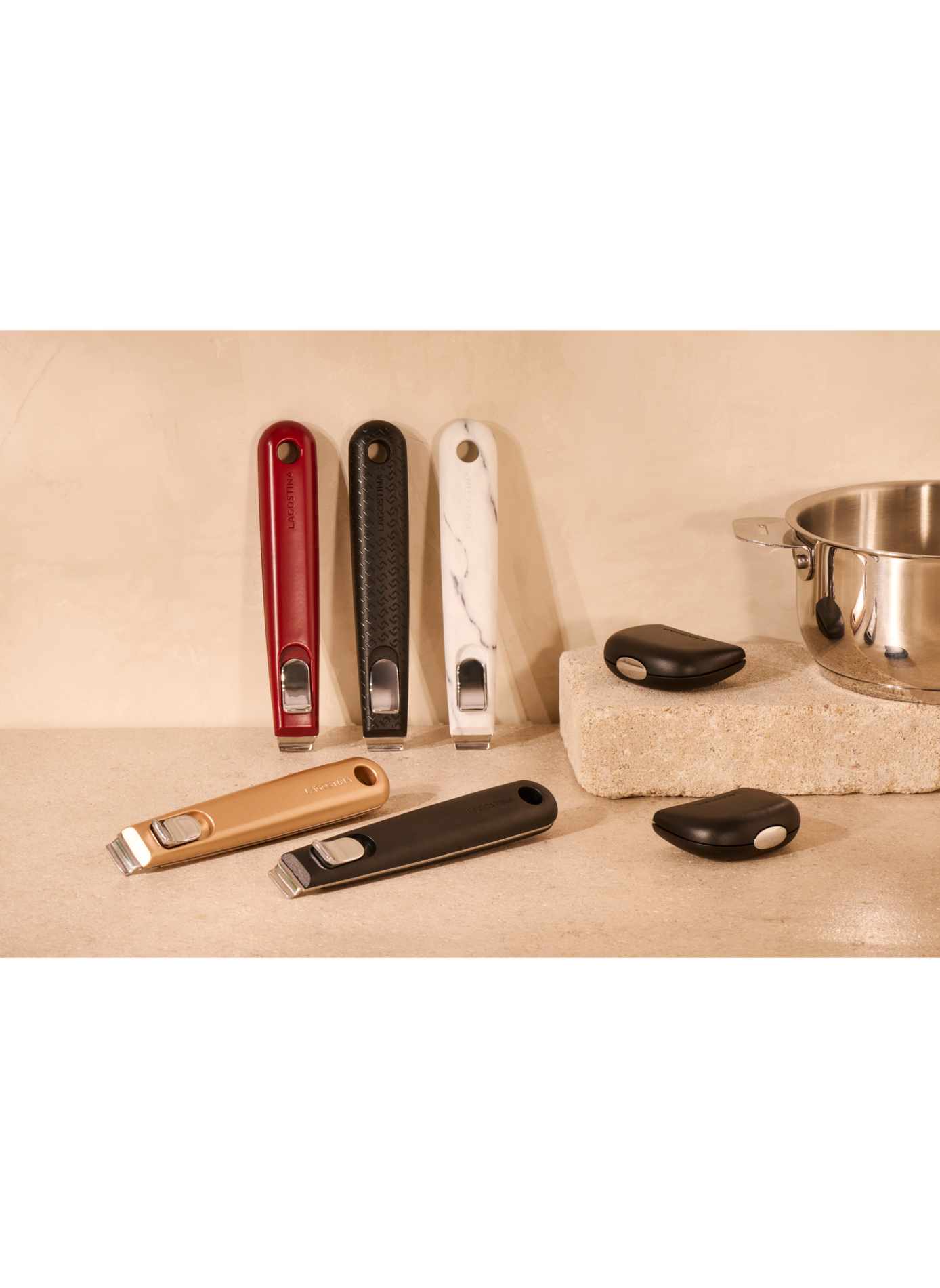 Detachable Space-Saving Handle LAGOSTINA Golden