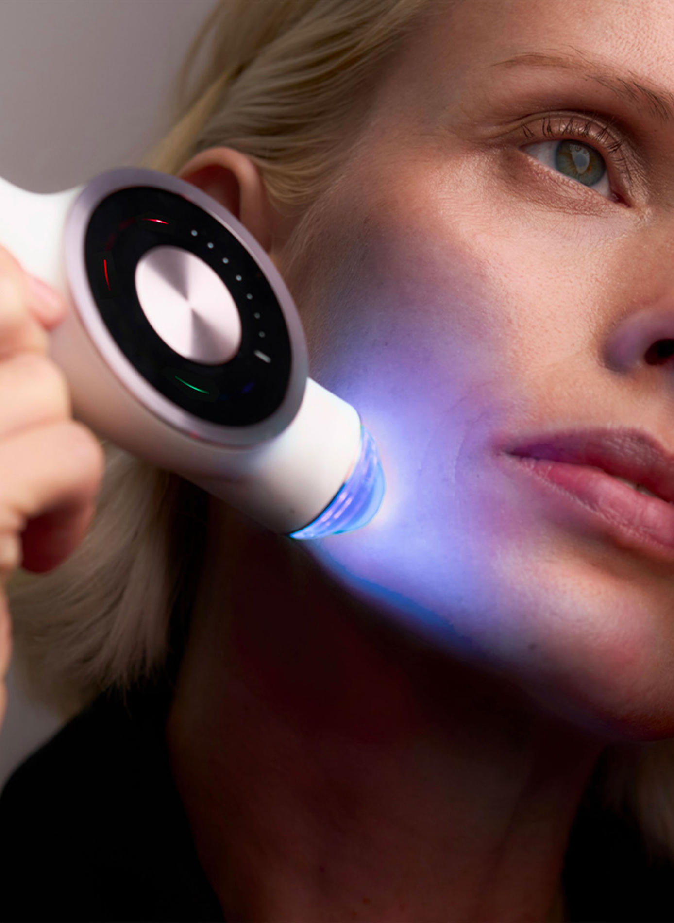 Capsules PURITY – Sérum Purifiant Matifiant à lumière LED LIGHTINDERM No color