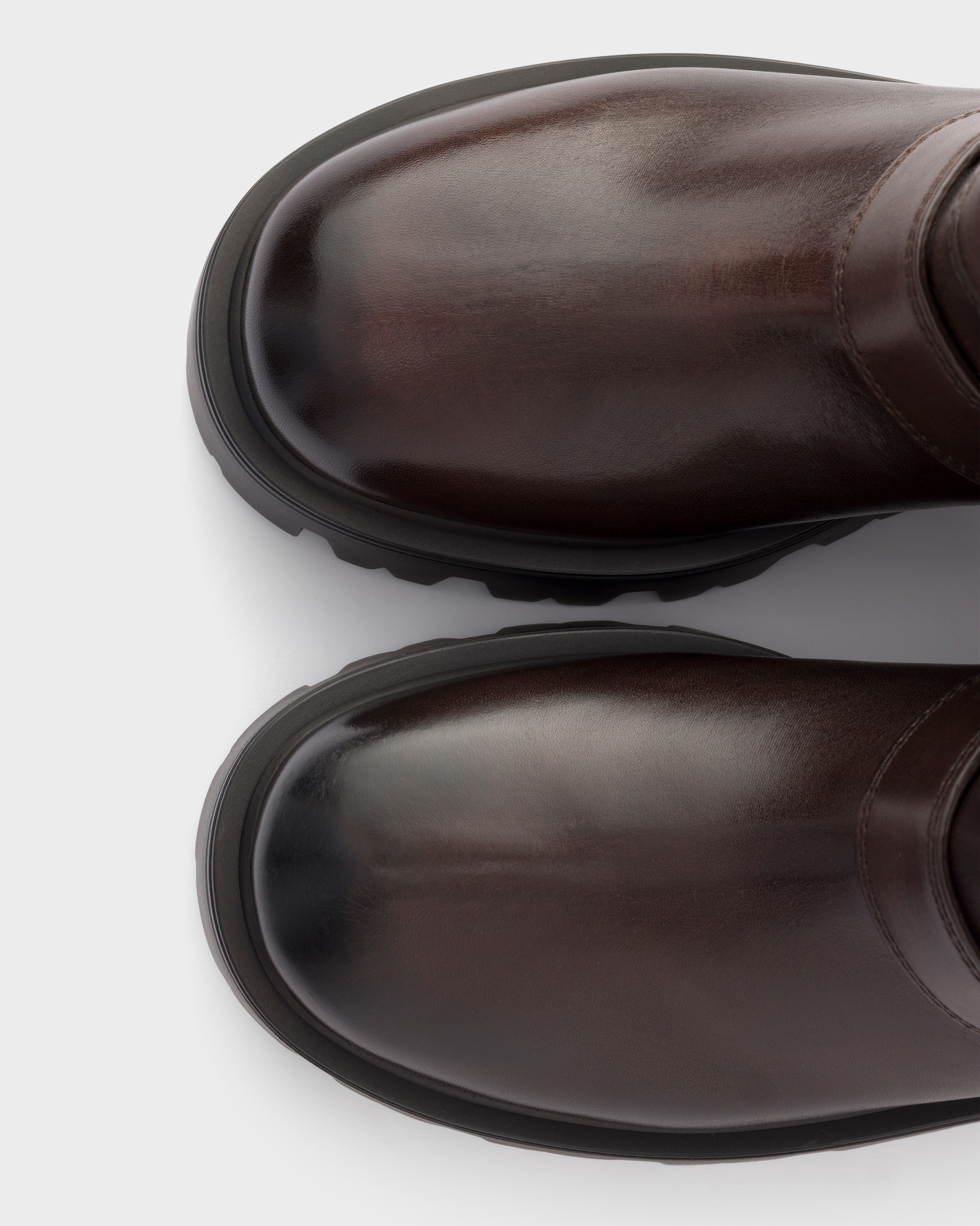 Bottes mi-mollet en cuir PRADA Marron