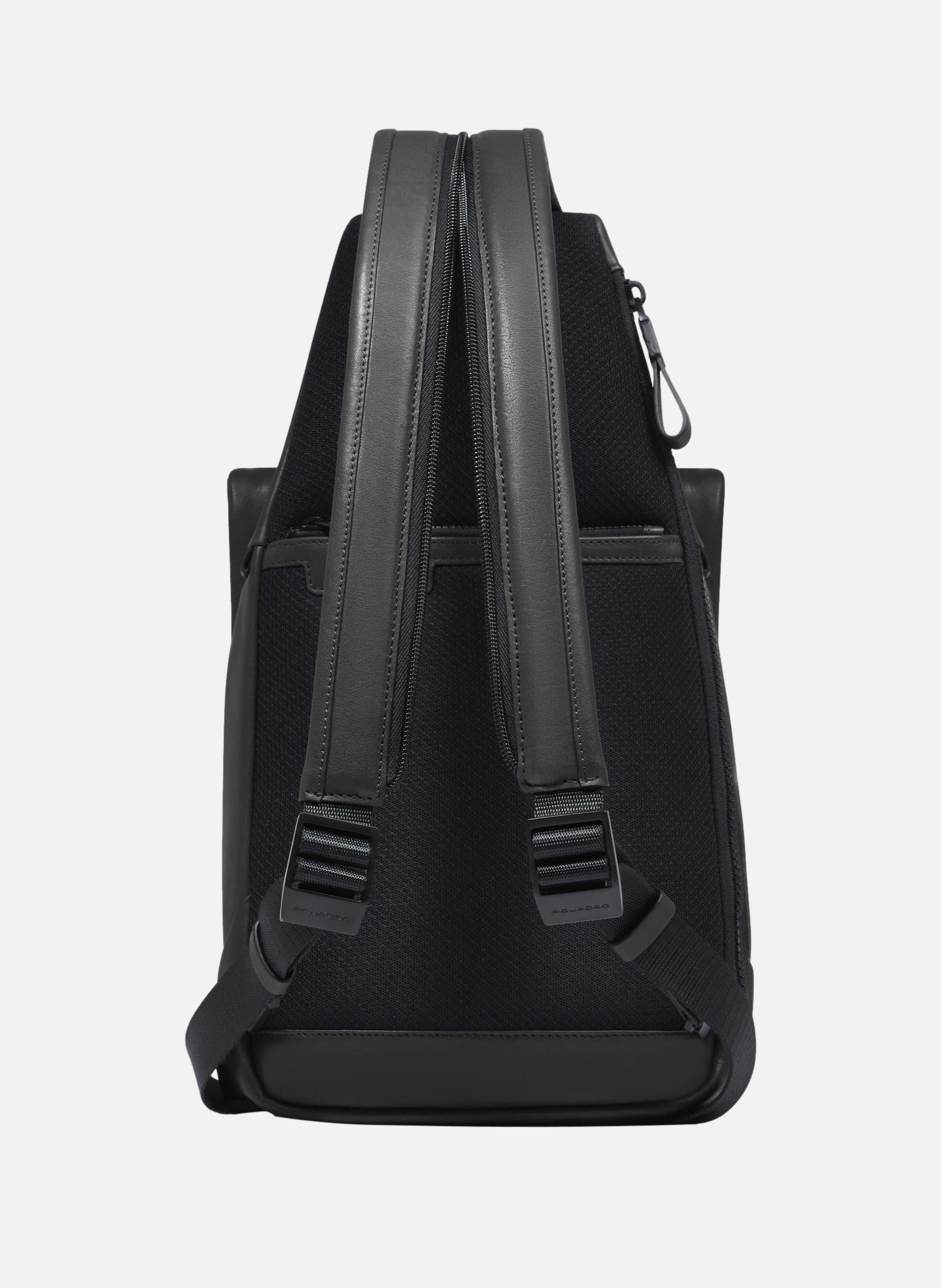 Convertible to backpack sling bag PIQUADRO Black